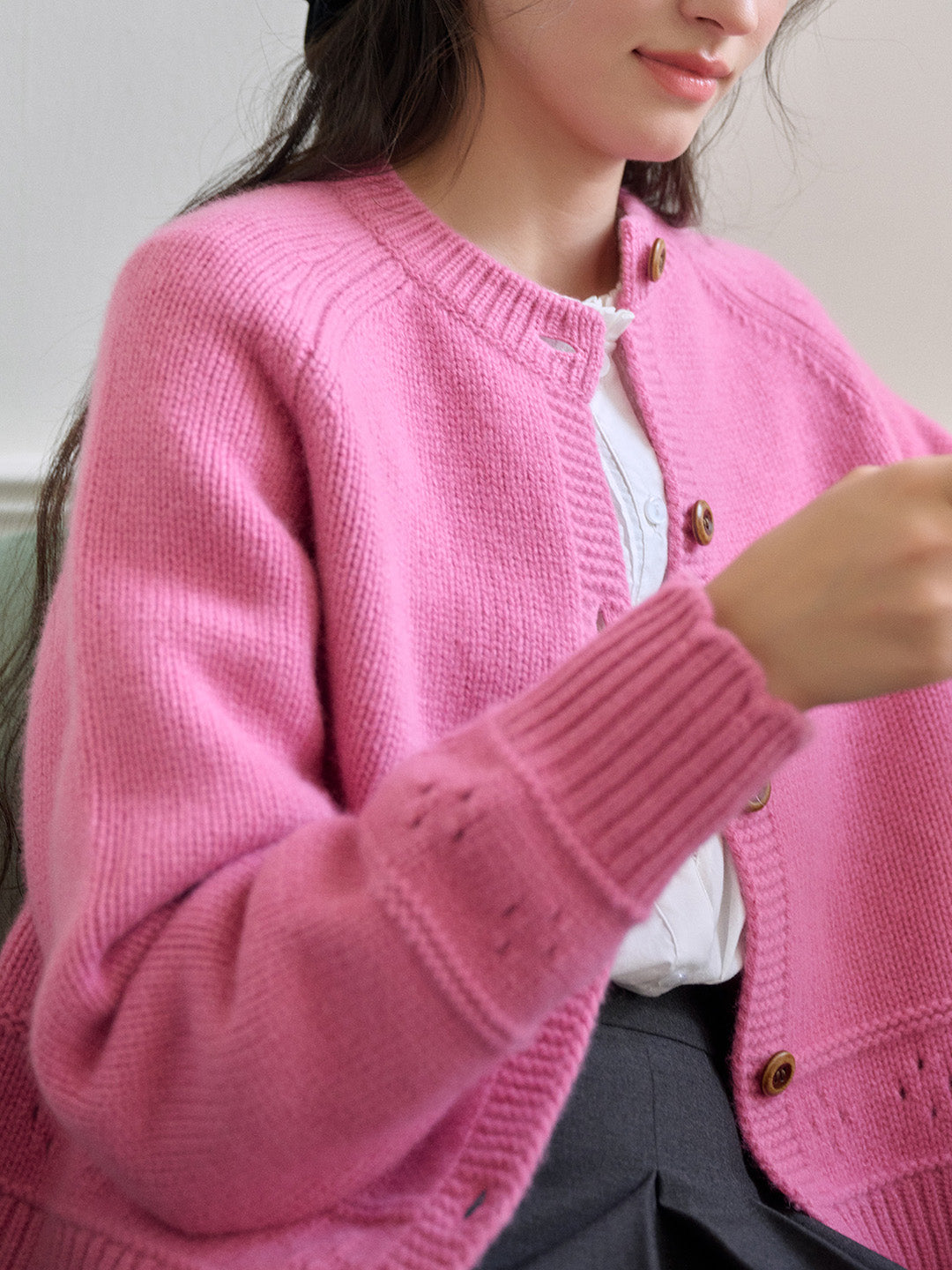 Alicia Round Neck Short 100%Wool Cardigan