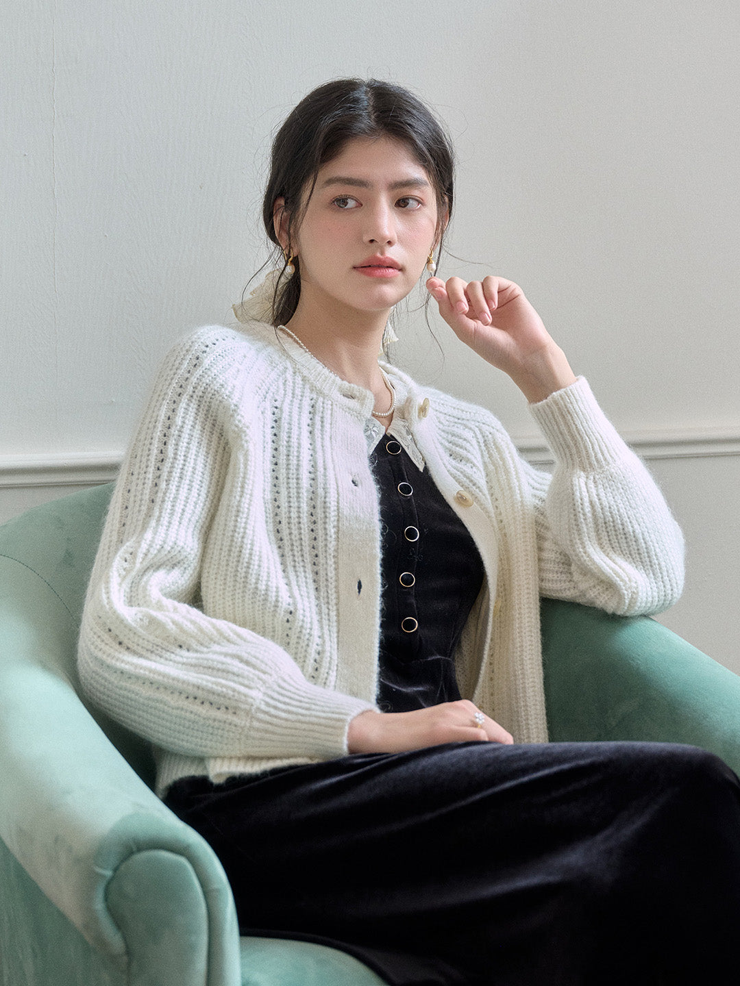 Round Neck Patterned Cardigan