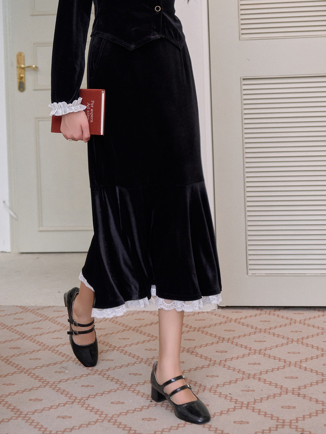 Elle Velvet Lace Fishtail Skirt
