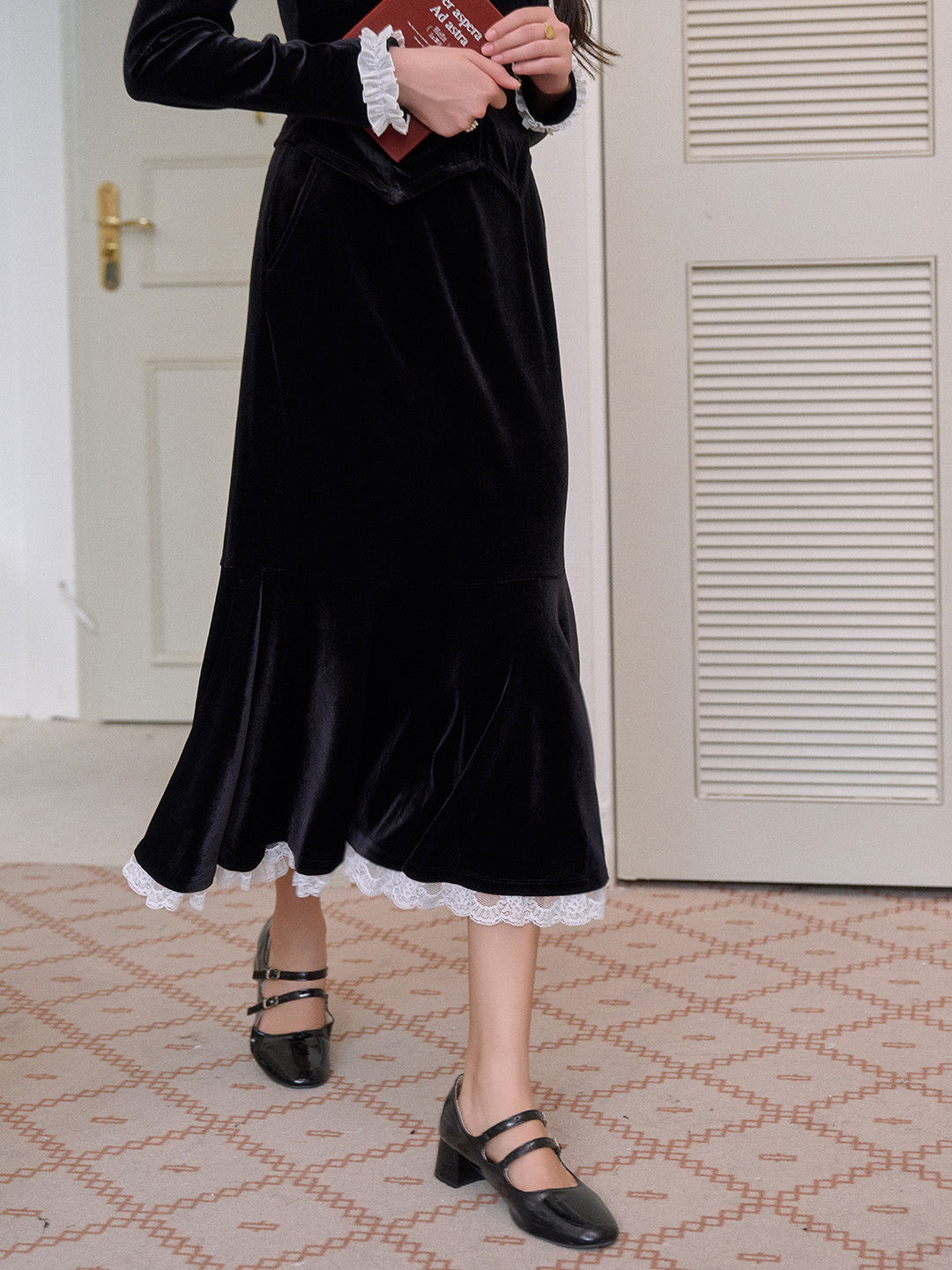 Elle Velvet Lace Fishtail Skirt