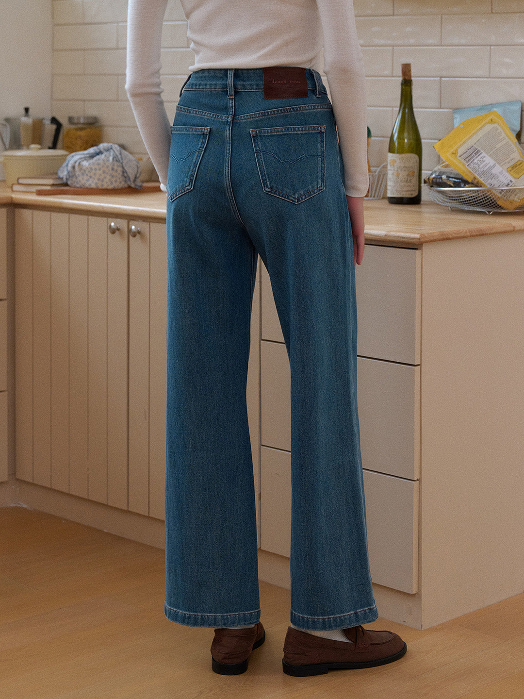 Alexis Straight Lyocell Cotton Jeans