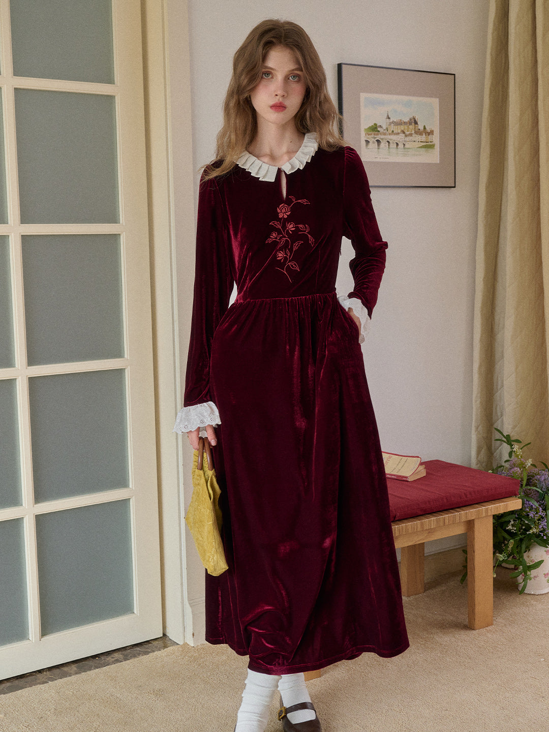 Aliana Round Neck Embroidery Dress