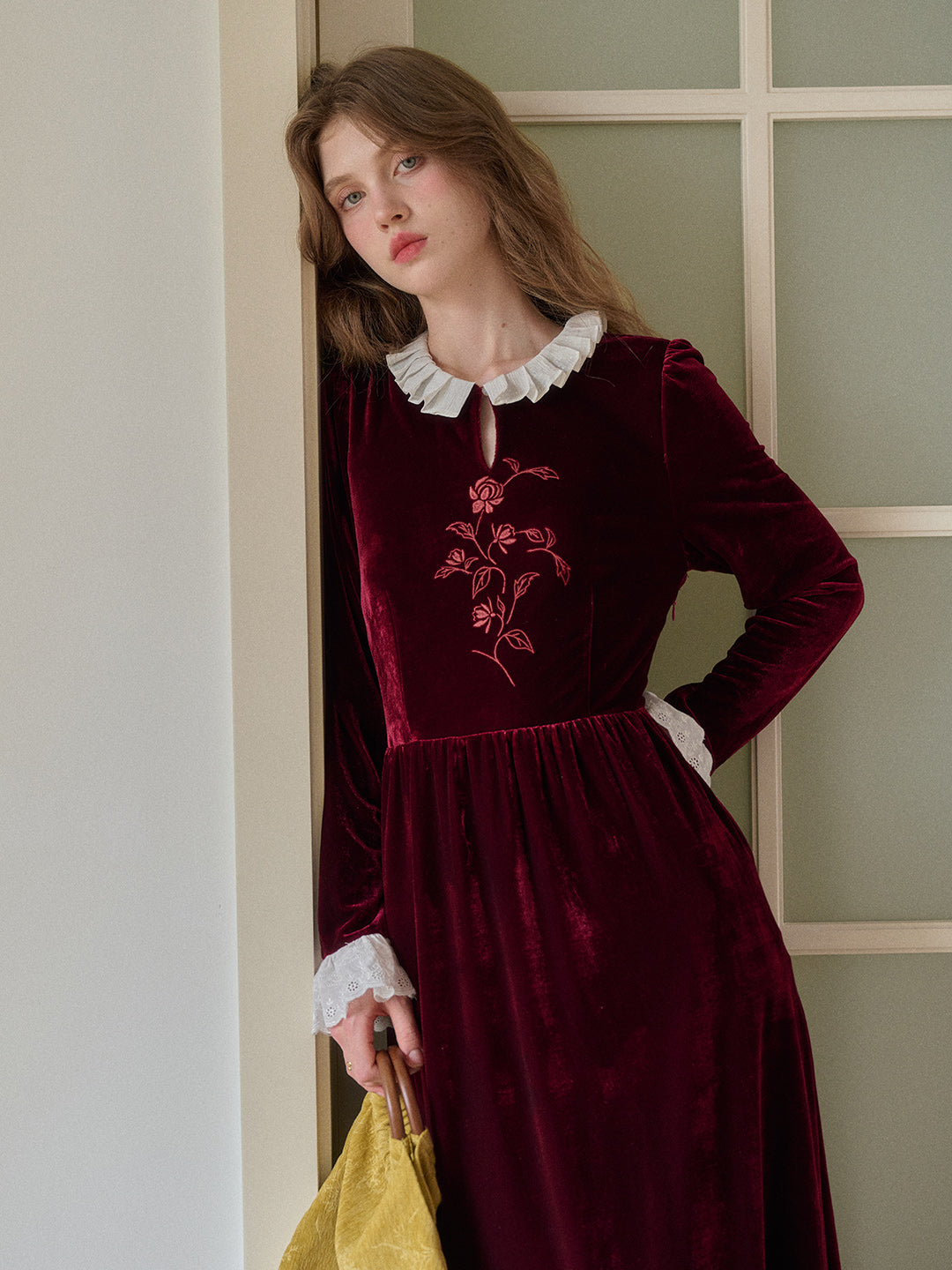 Aliana Round Neck Embroidery Dress