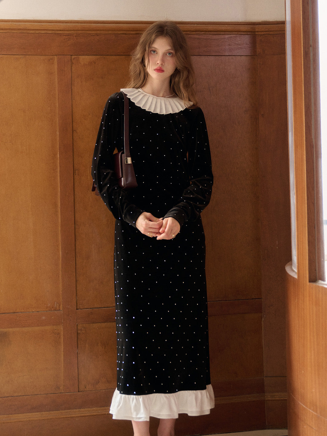 Milan Round Neck Beading Velvet Dress