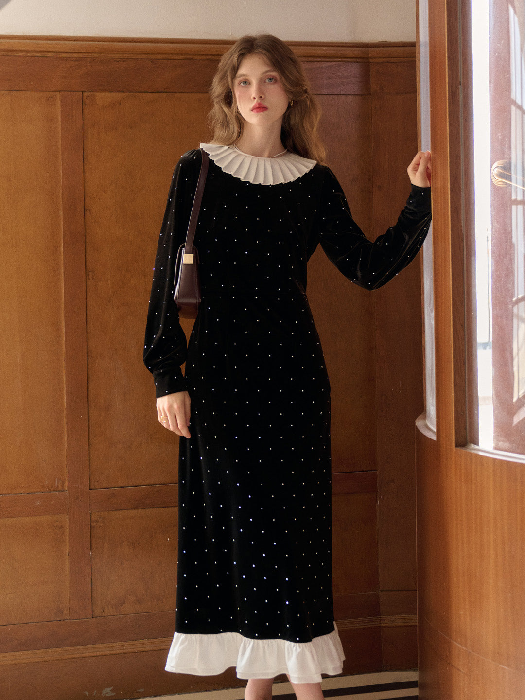 Milan Round Neck Beading Velvet Dress