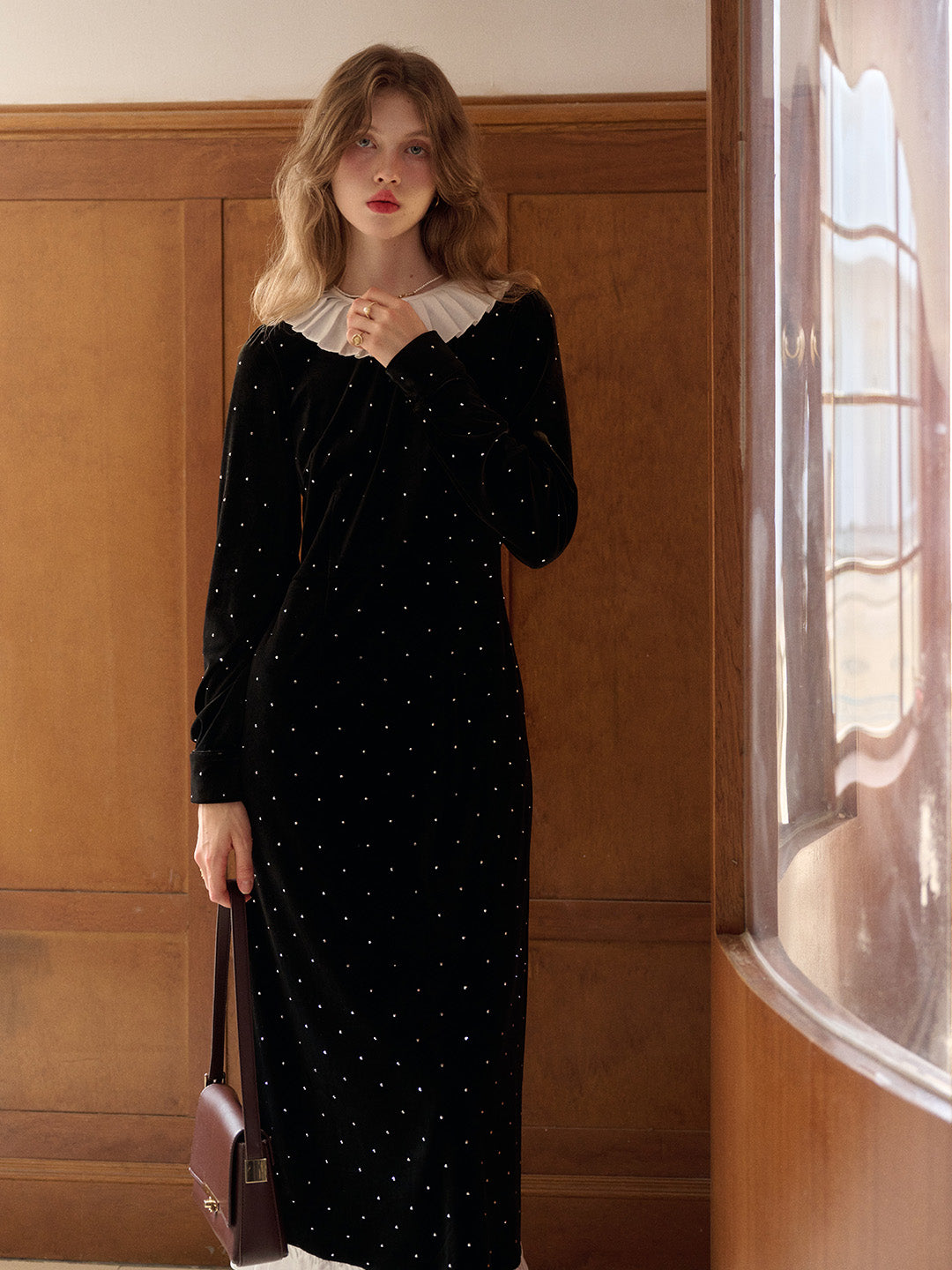 Milan Round Neck Beading Velvet Dress