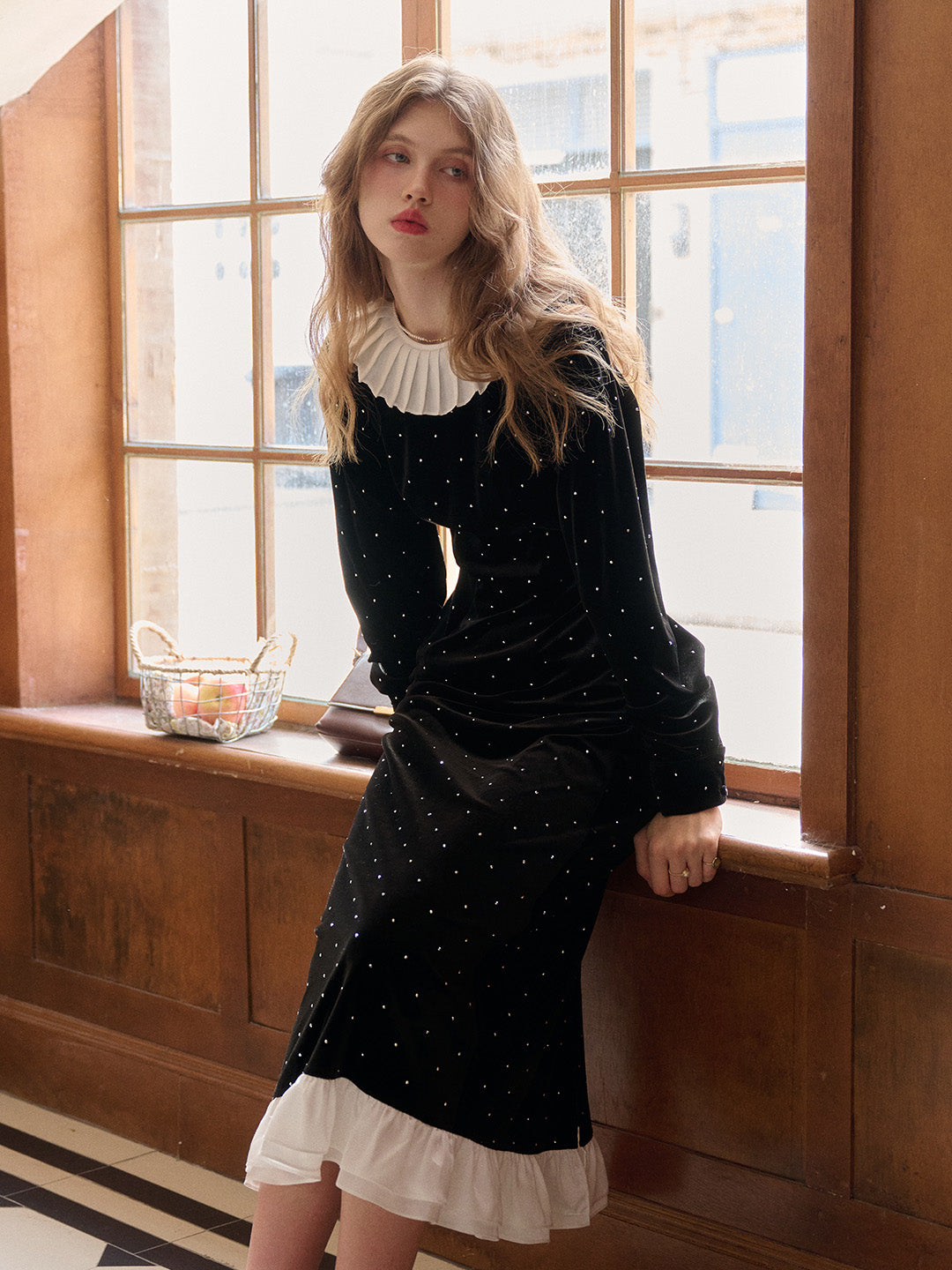 Milan Round Neck Beading Velvet Dress