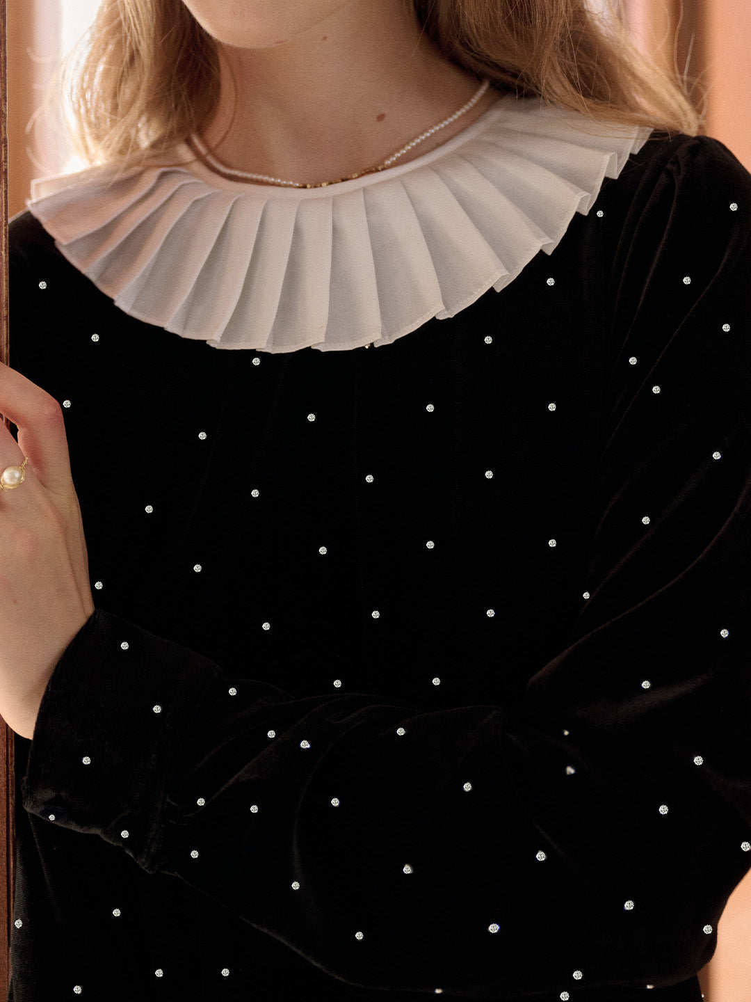 Milan Round Neck Beading Velvet Dress