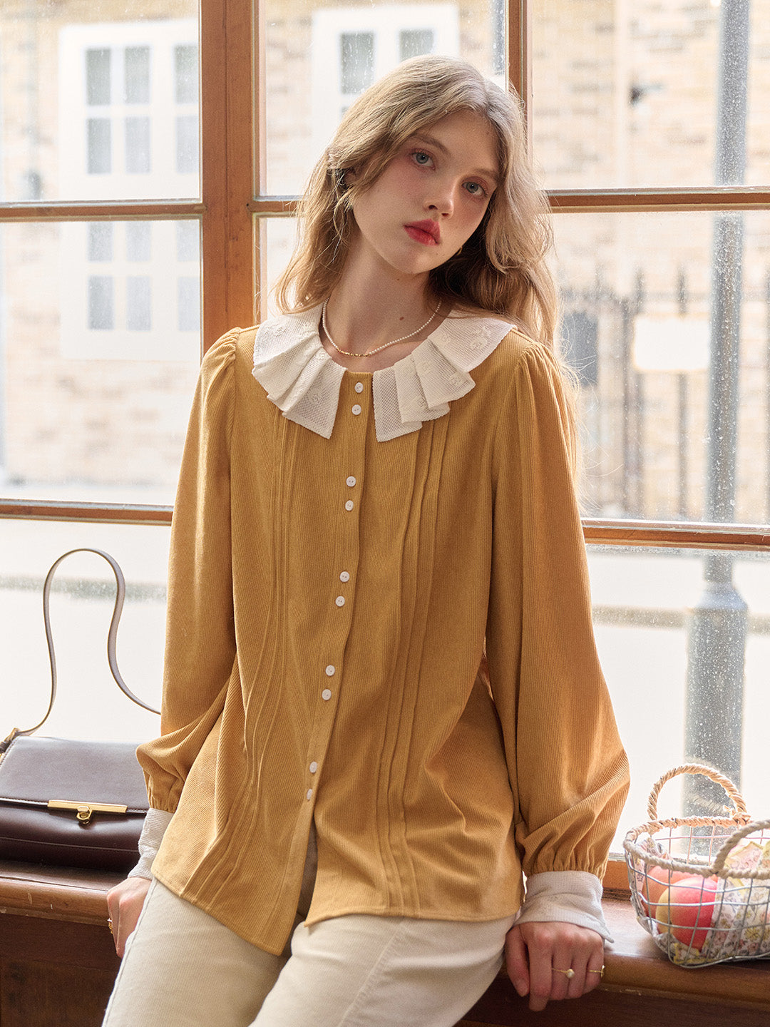 Braelynn Peter Pan Collar Blouse