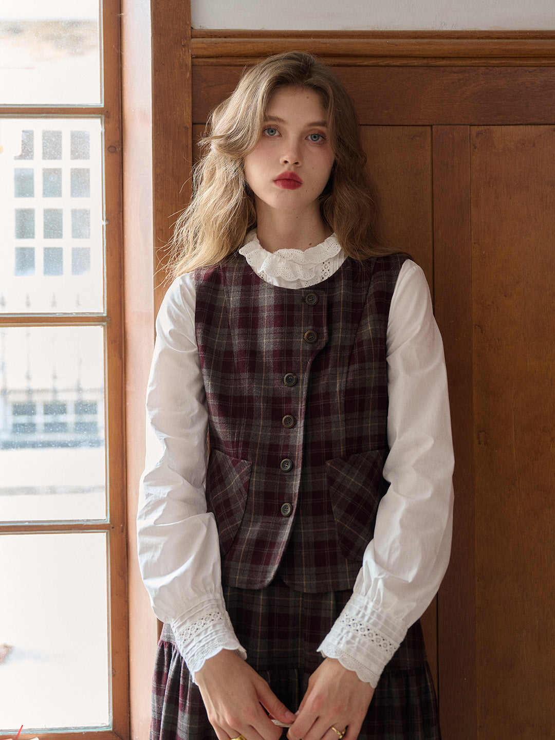 Jenesis Round Neck Plaid Vest