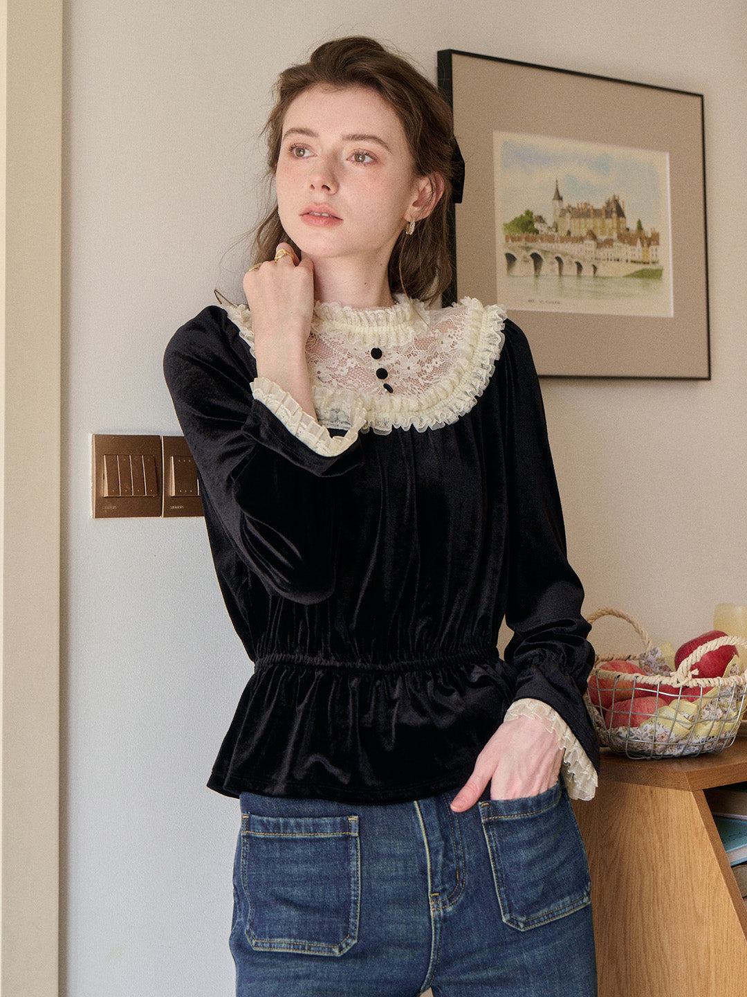 Elodie Lace Collar Velvet Blouse