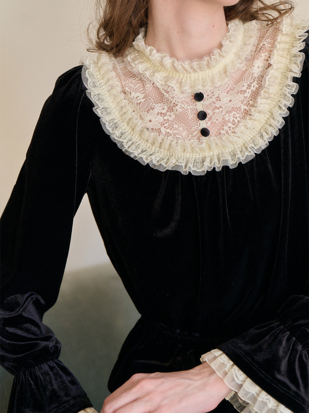 Elodie Lace Collar Velvet Blouse