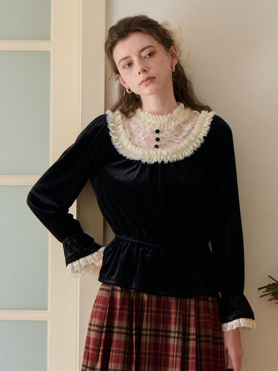 Elodie Lace Collar Velvet Blouse