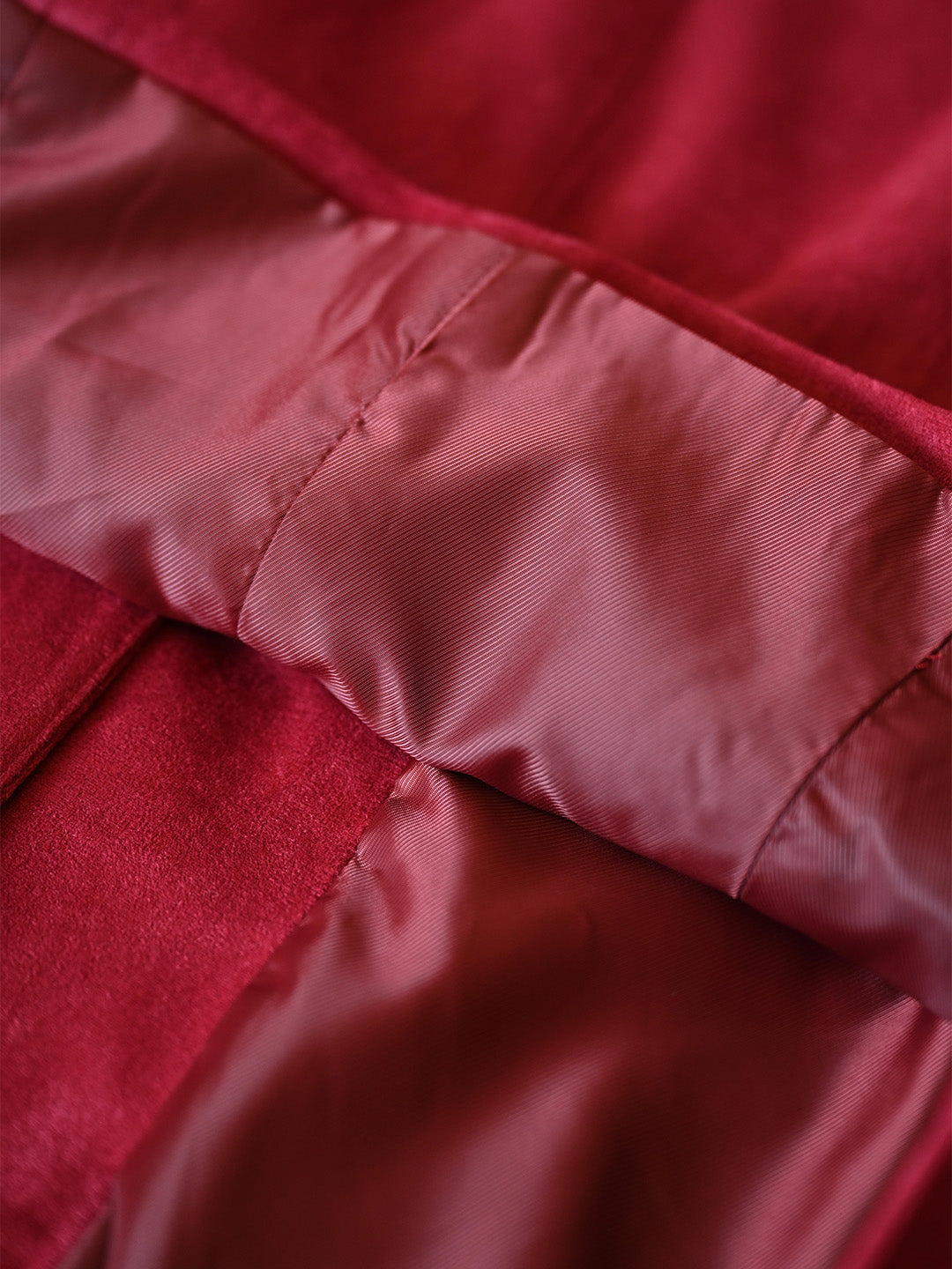 Della V-Neck Red Blazer