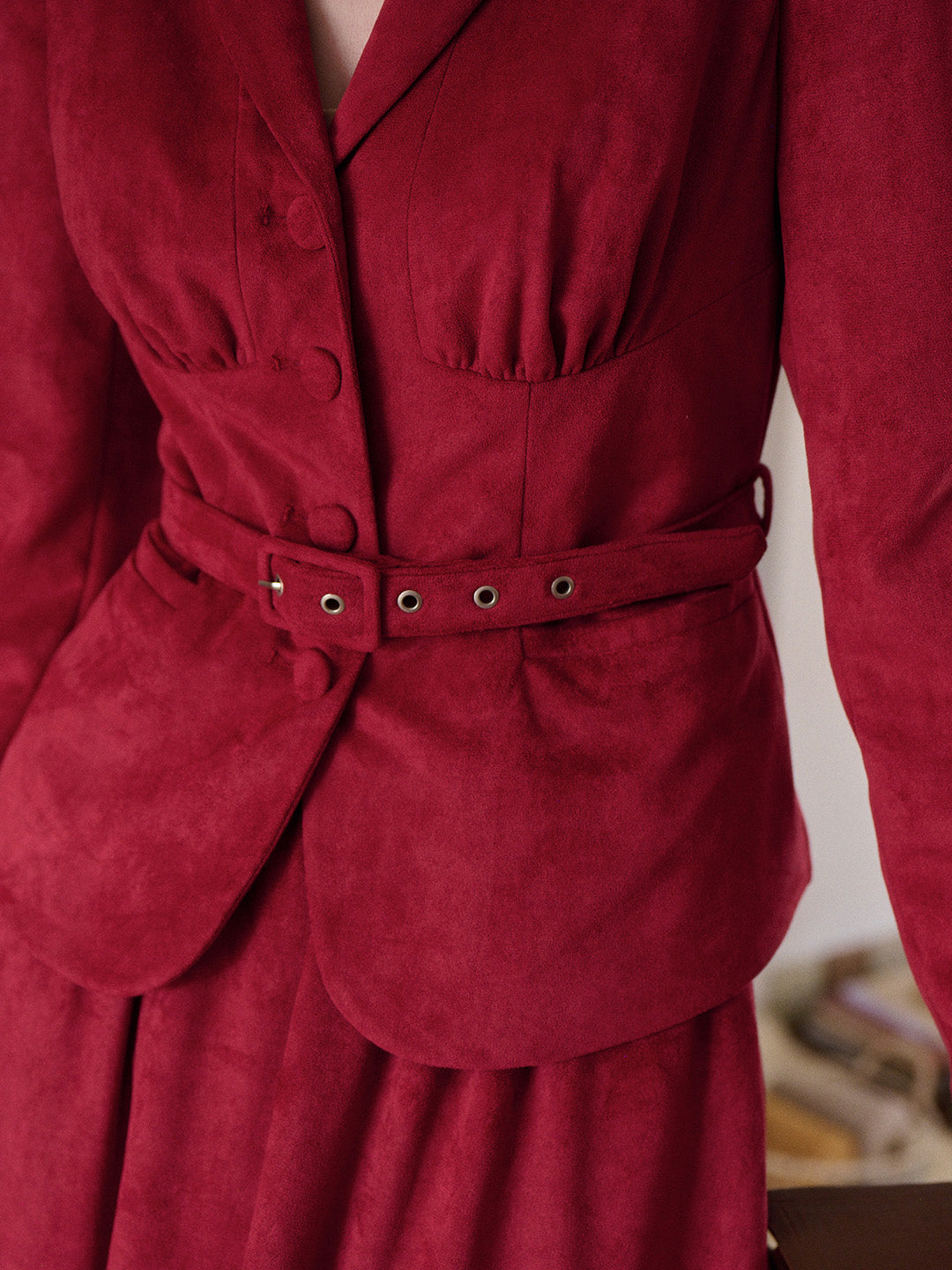 Della V-Neck Red Blazer
