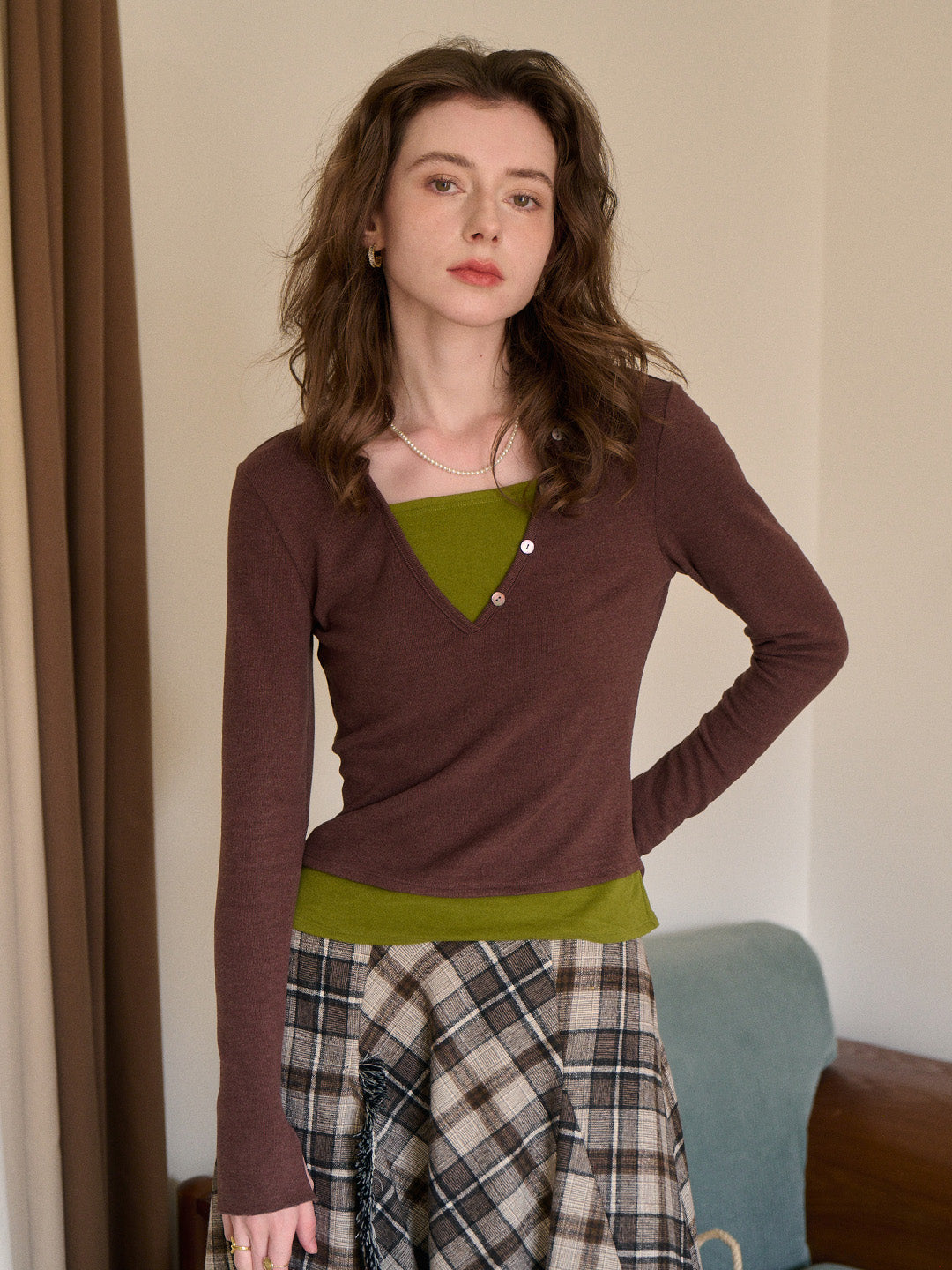 Zaniyah V-Neck Knit Top