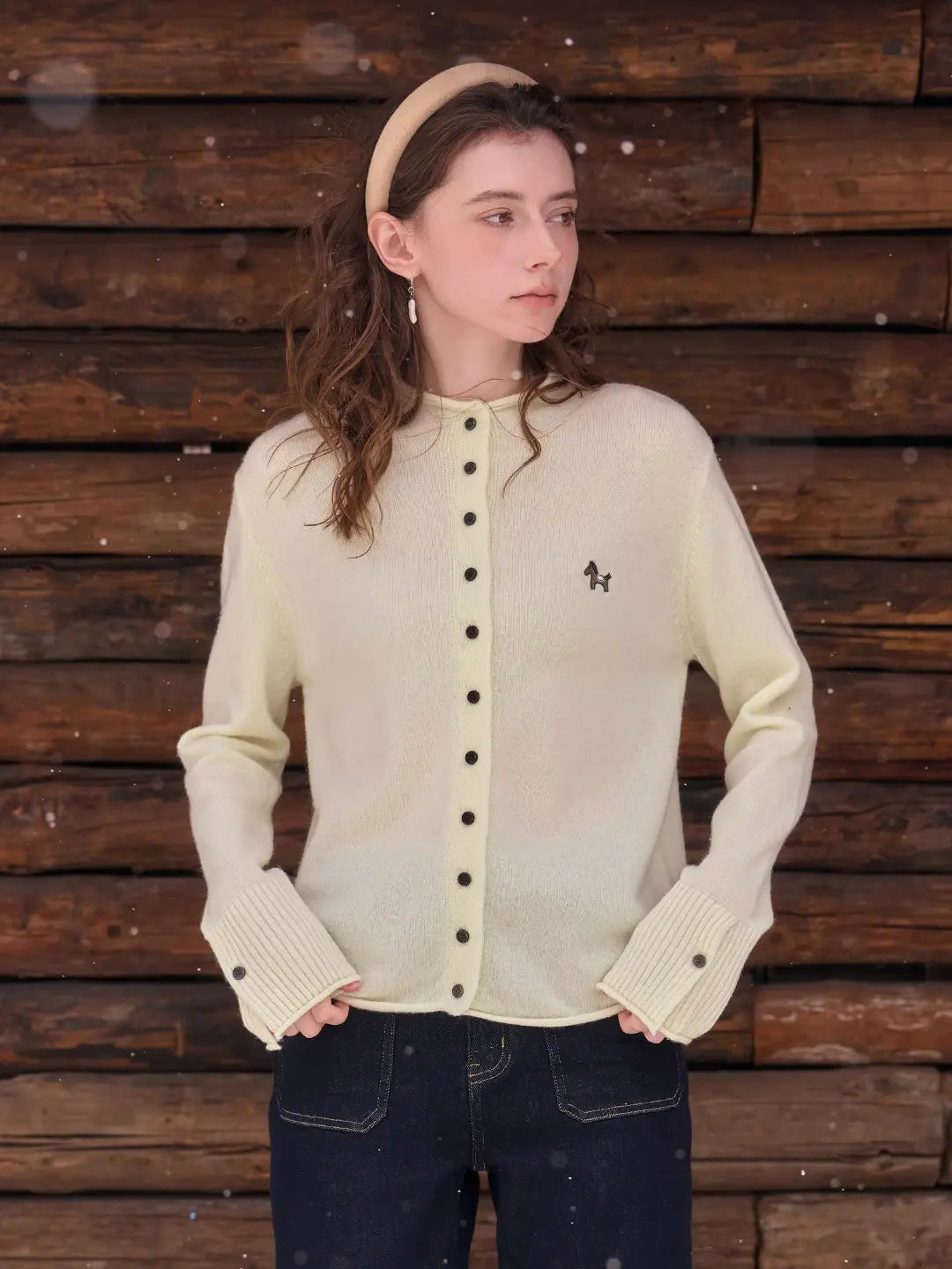 Araceli Round Neck 100% Wool Cardigan