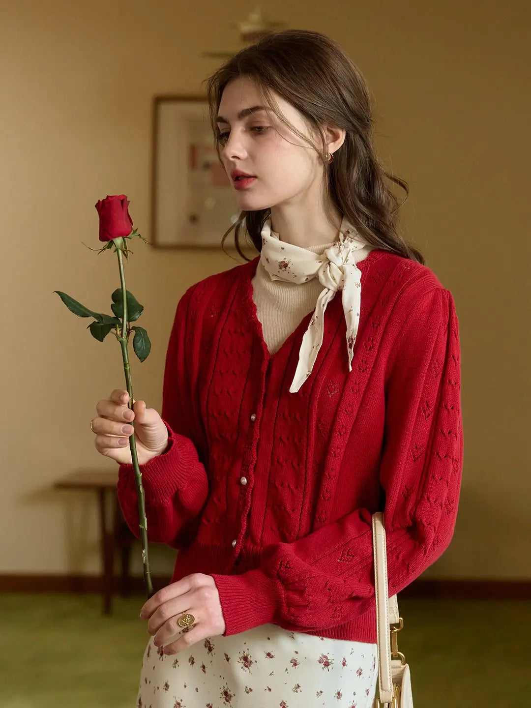 Amira Wave V-neck Cotton Knitted Cardigan