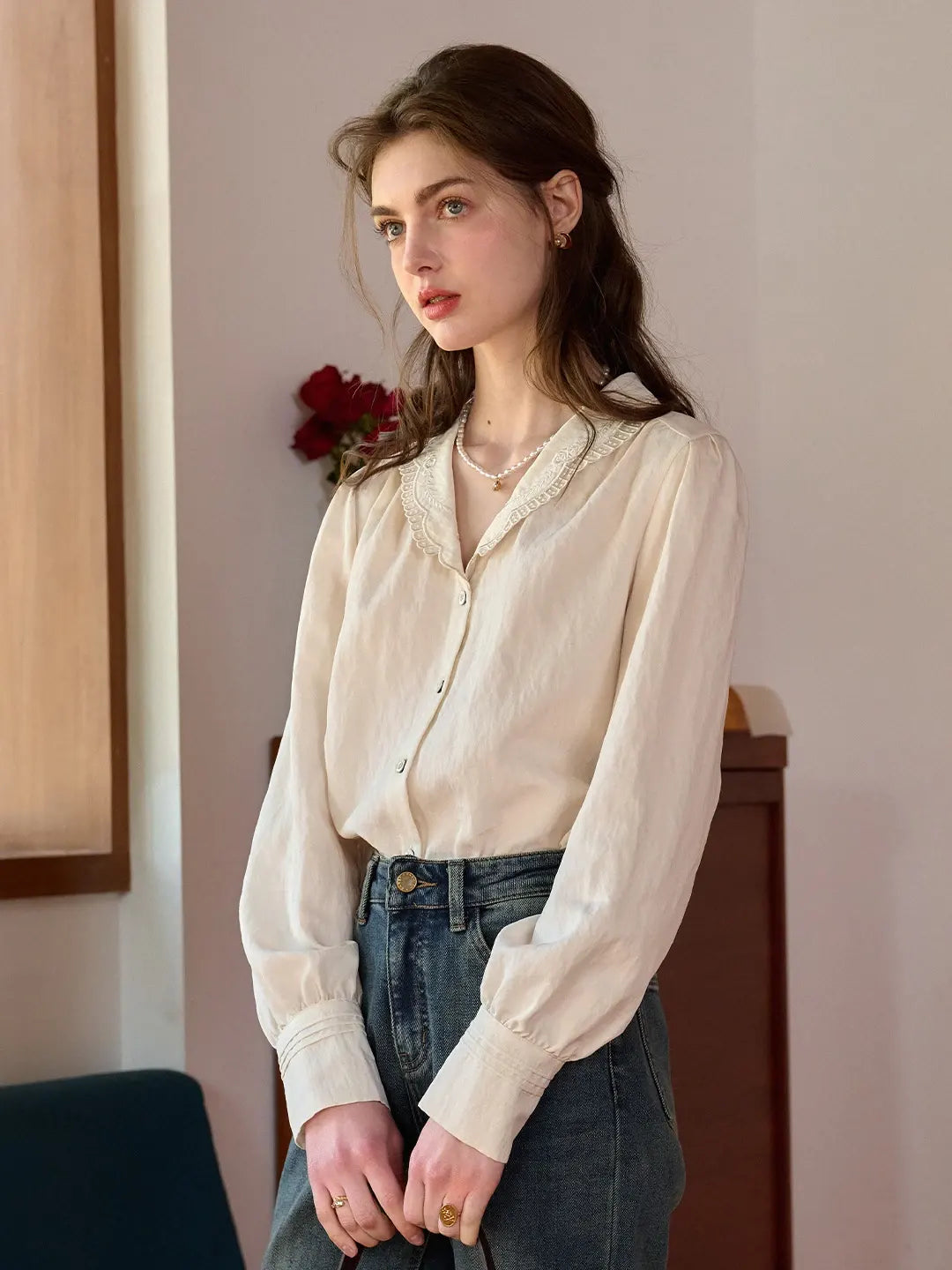 Ashlynn V-Neck Lyocell Blouse