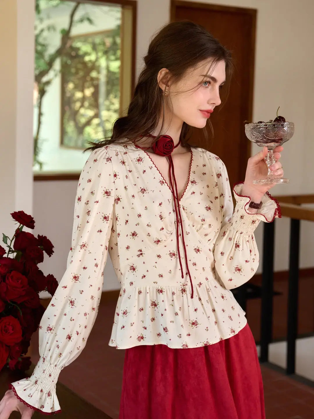 【Final Sale】Salma V-Neck Floral Blouse