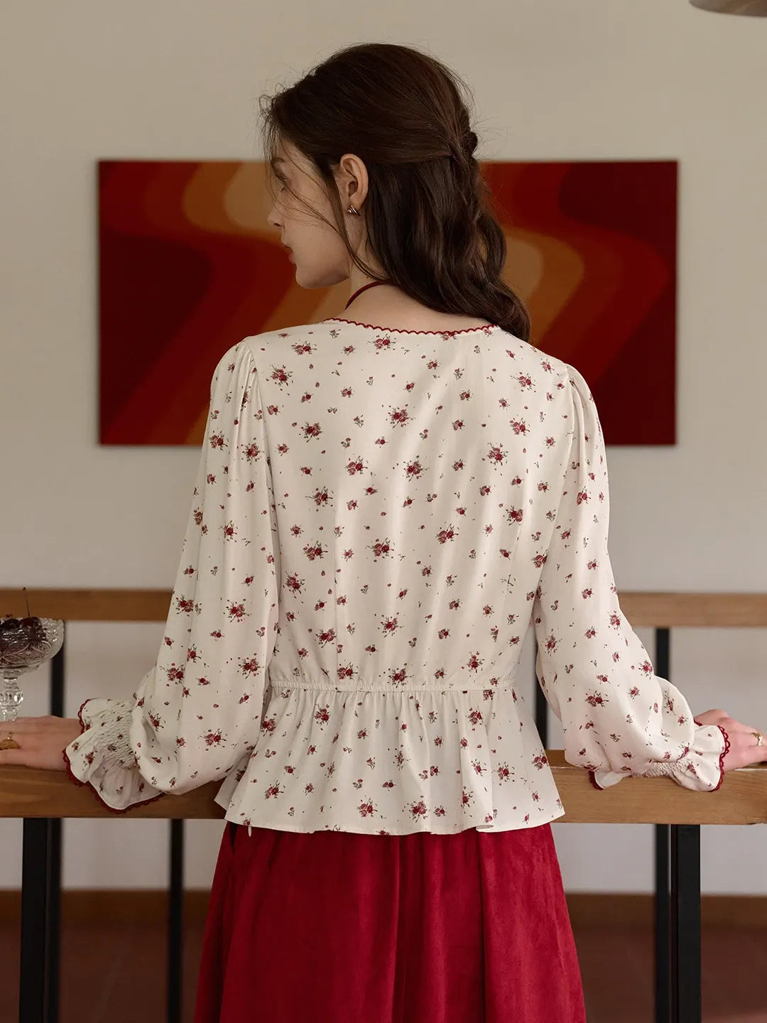 【Final Sale】Salma V-Neck Floral Blouse