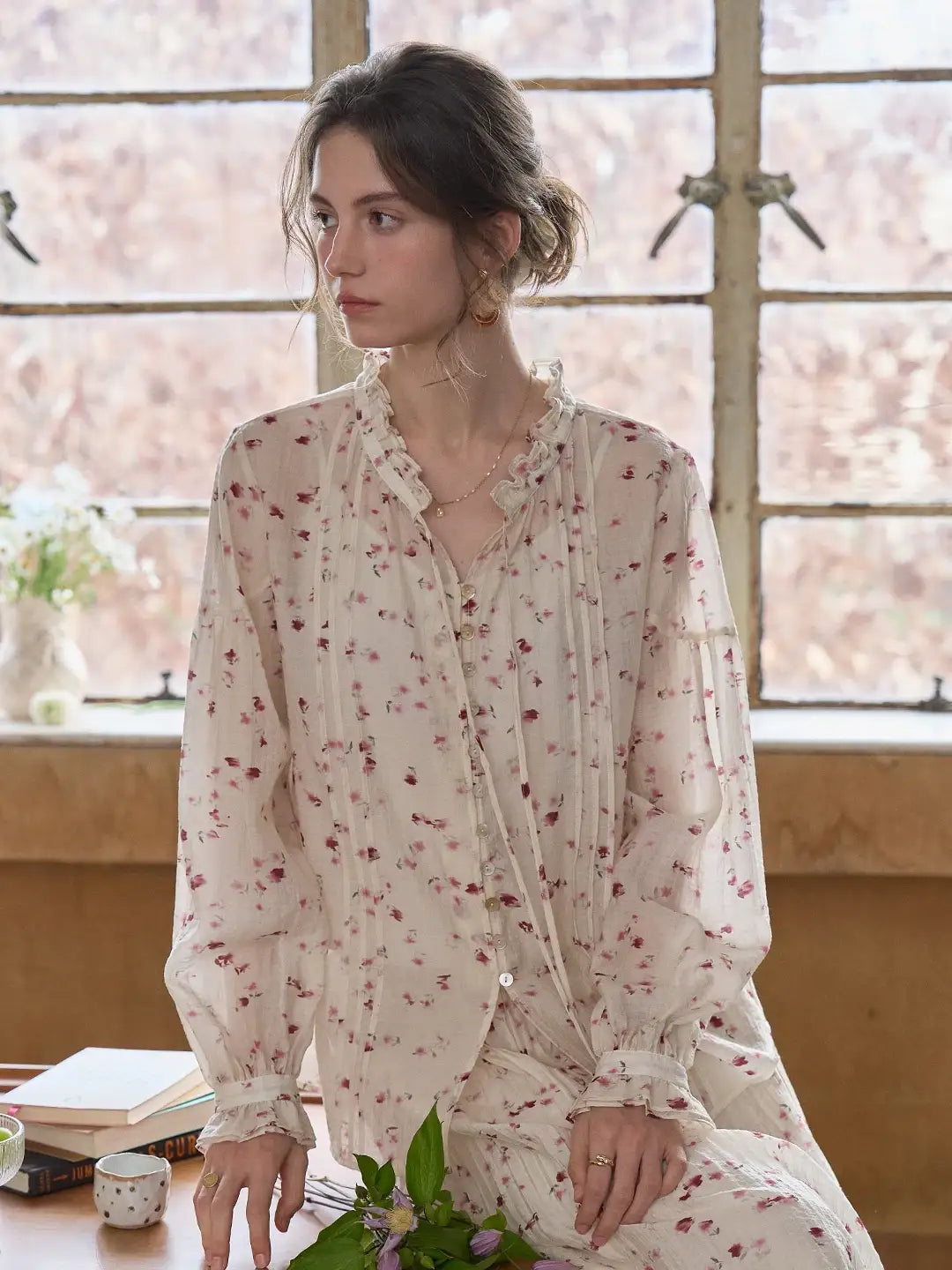 Layne Lace Collar Floral Blouse