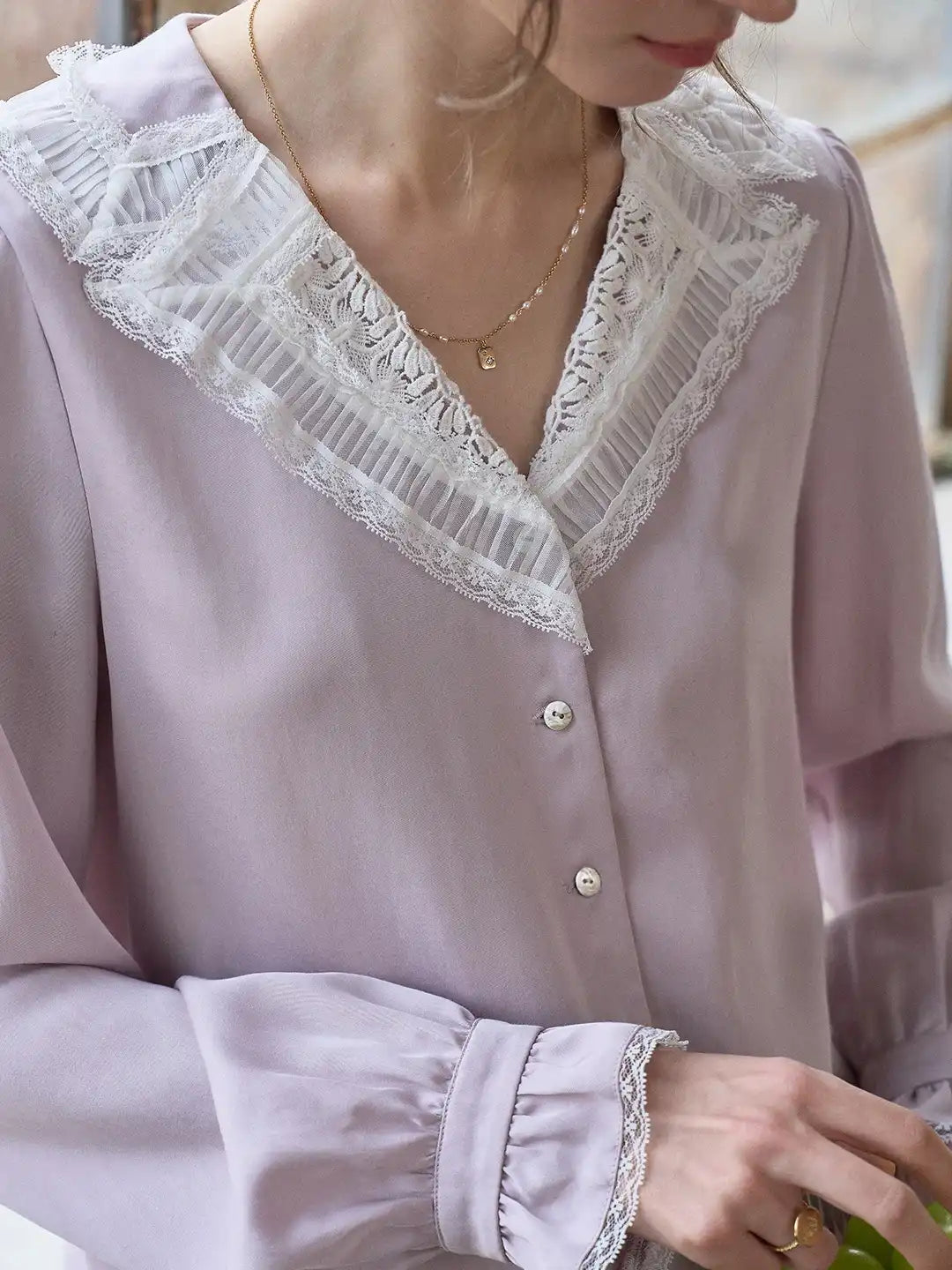 Kahlani Retro V-Neck Blouse