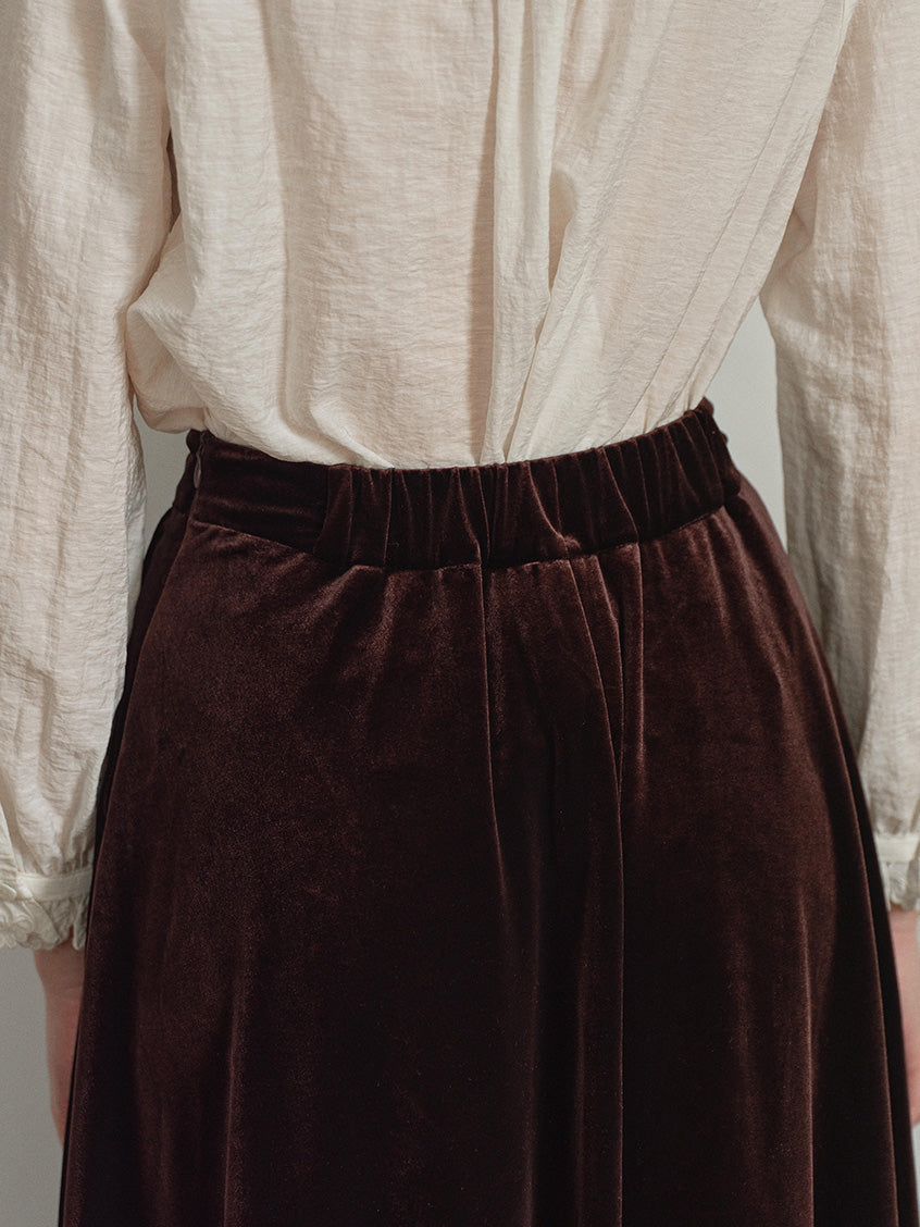 Carlota Lace Hem Pocket Velvet Midi Skirt