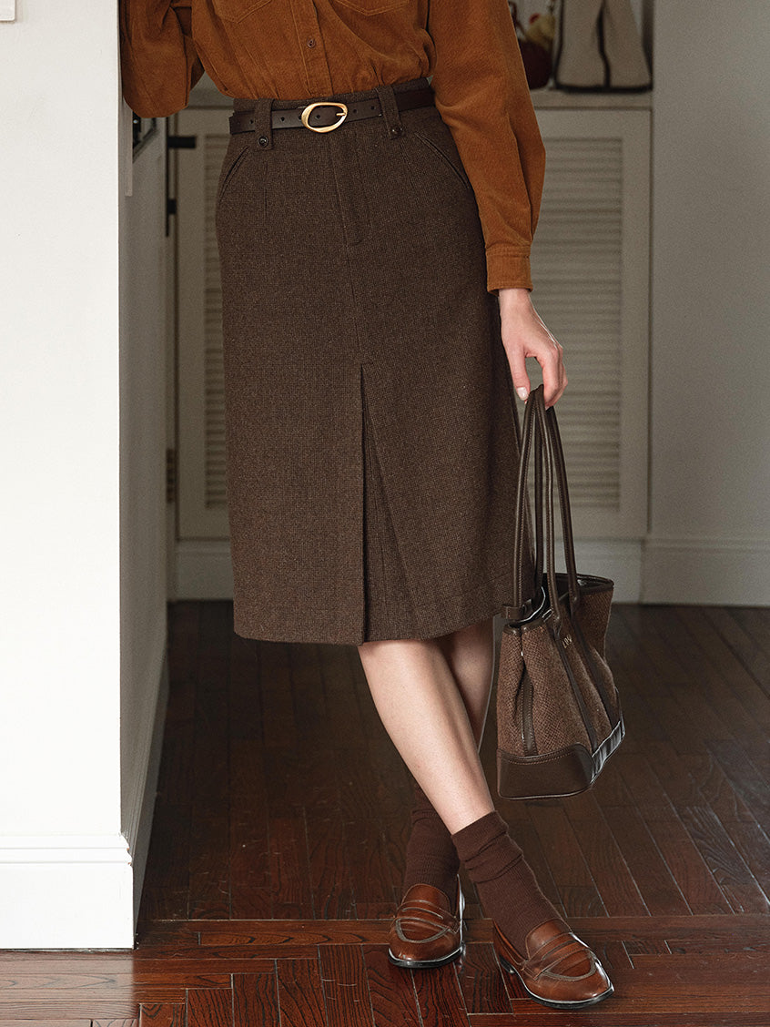Zeta Pocket Button Front-Slit A-Line Midi Skirt