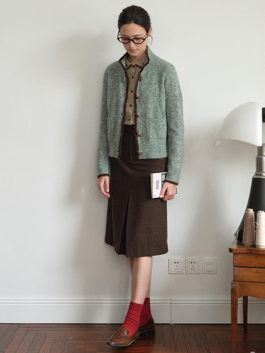 Zeta Pocket Button Front-Slit A-Line Midi Skirt