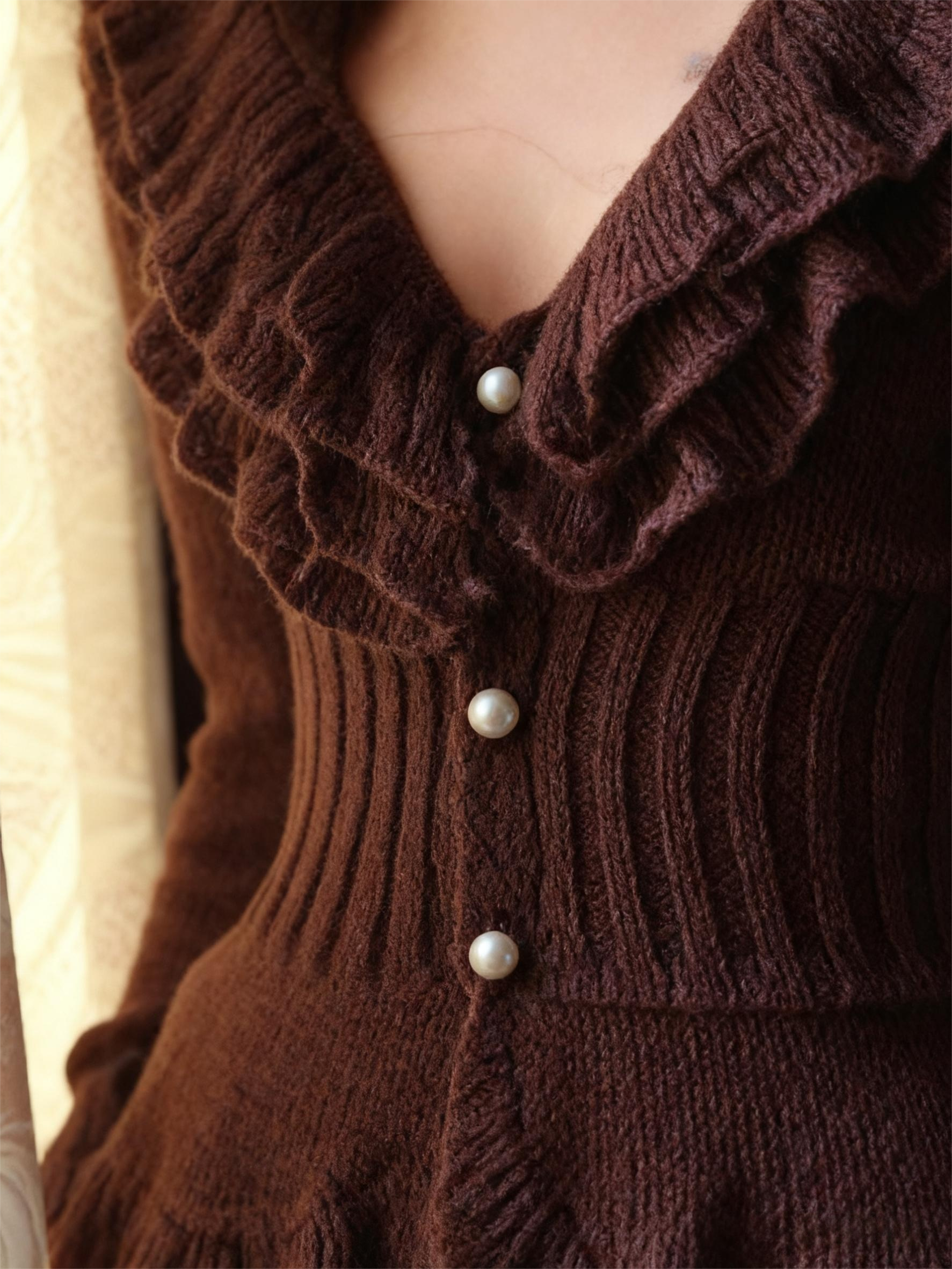 Yareli V-Neck Cardigan