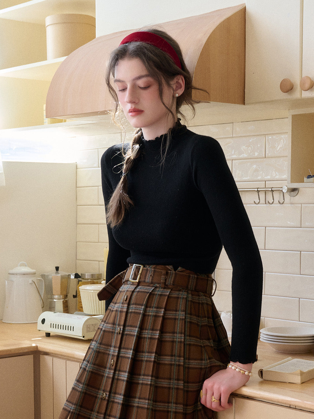 Amanda Ruffle Collar 100% Wool Top