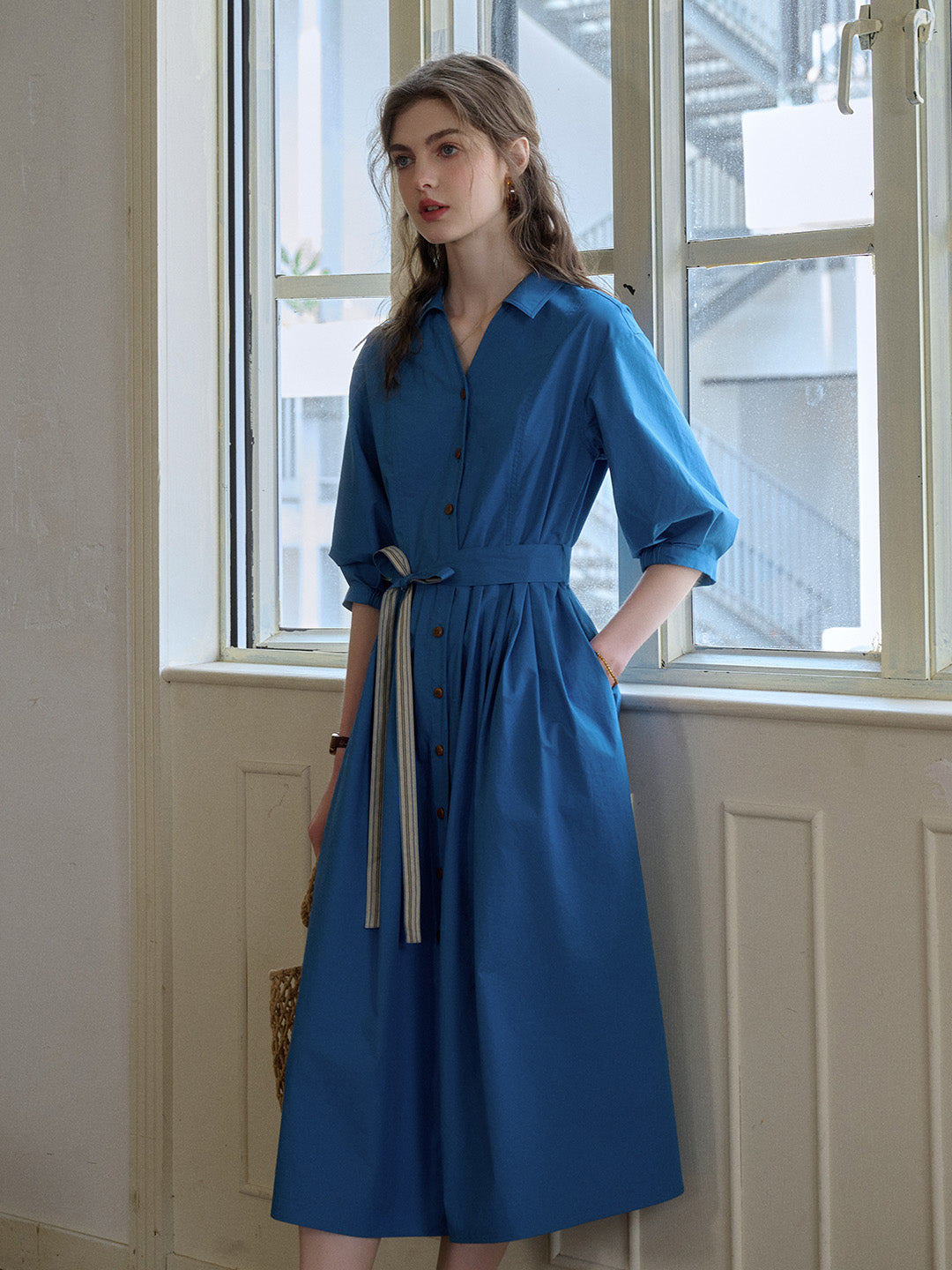 Dolly V-Neck 100% Cotton Dress