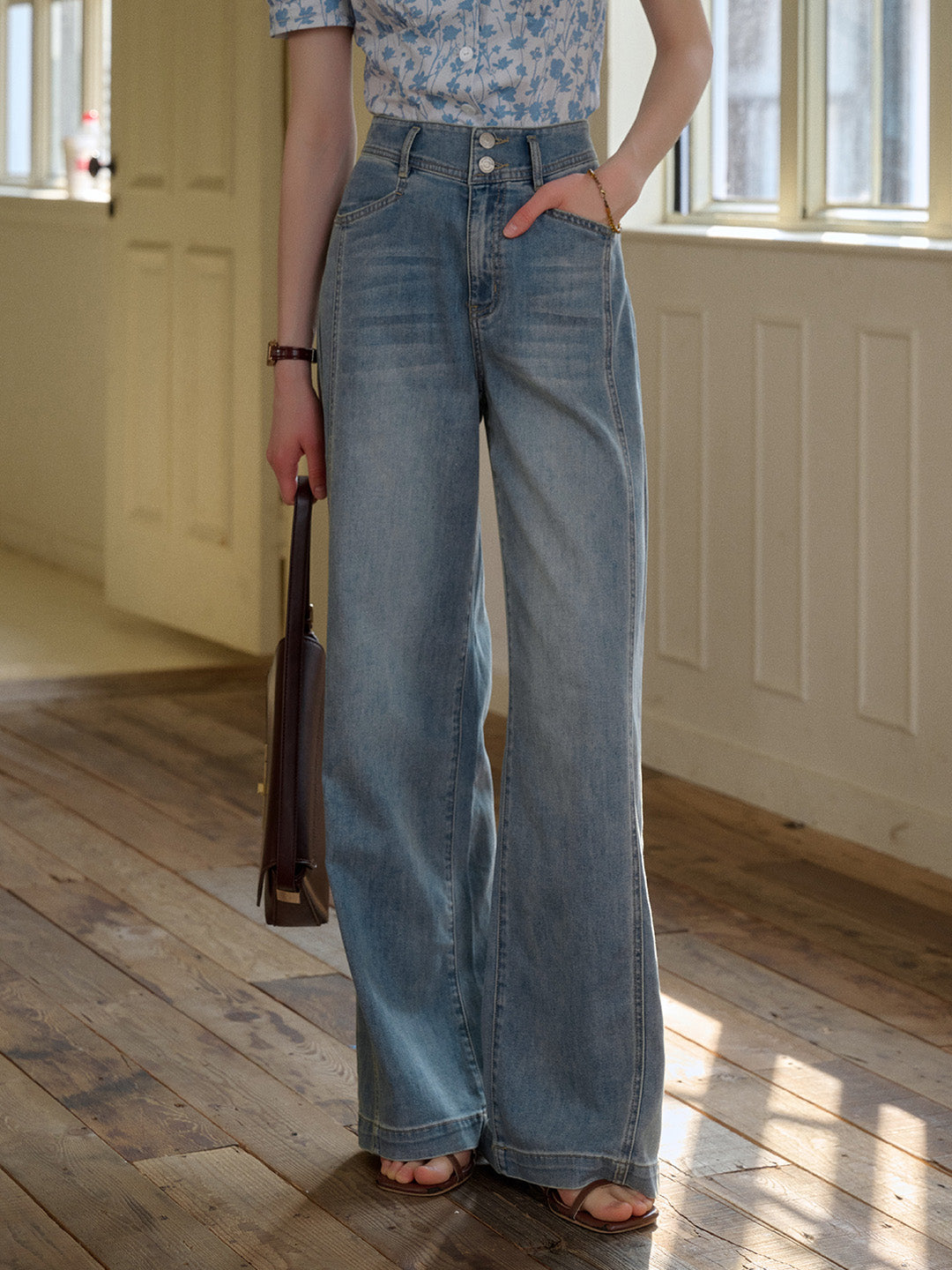 Kailan High-Waisted Cotton Jeans