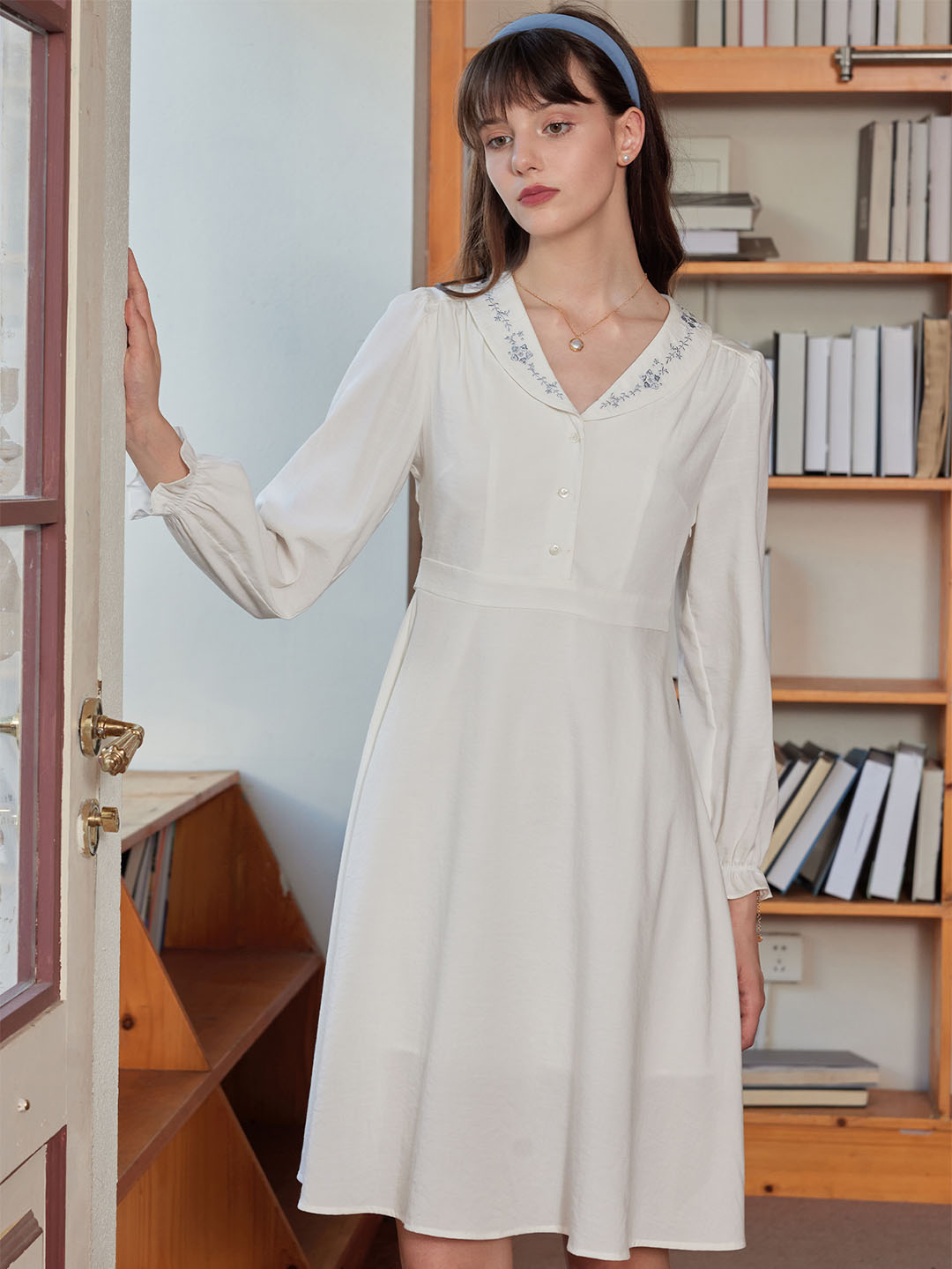 Final SaleEmiliana Sweet Embroidered Lapel Dress Final SaleEmiliana Sweet Embroidered Lapel Dress