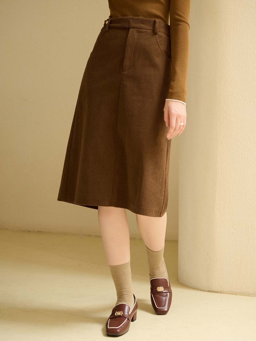 Ella Vintage Slit Corduroy Skirt
