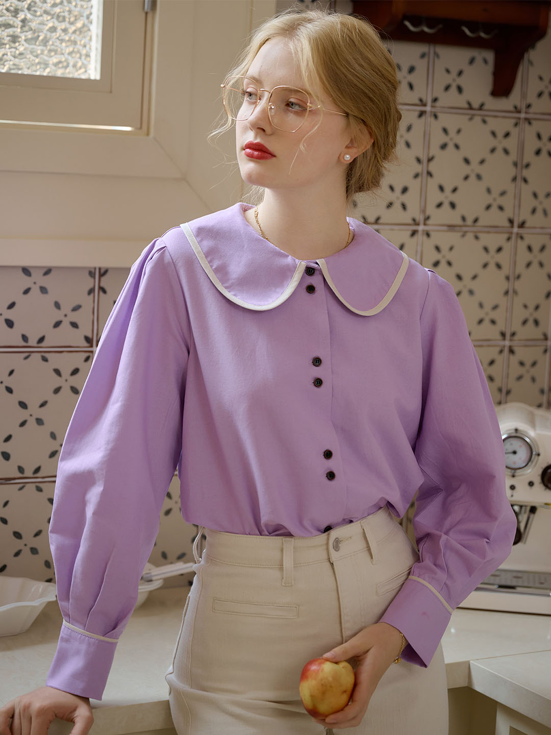 【Final Sale】Avayah Contrasting Doll Collar Balloon Sleeve Slit Linen Shirt-Purple