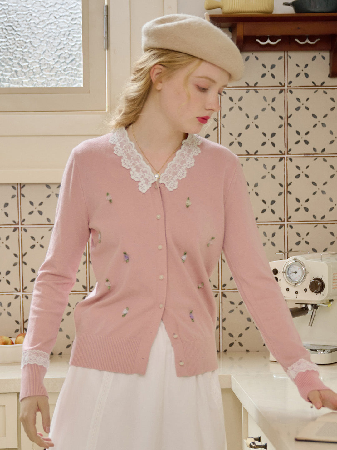【Final Sale】Priscilla Lace Collar Embroidery Cardigan