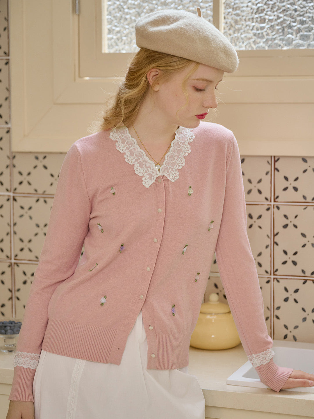 【Final Sale】Priscilla Lace Collar Embroidery Cardigan