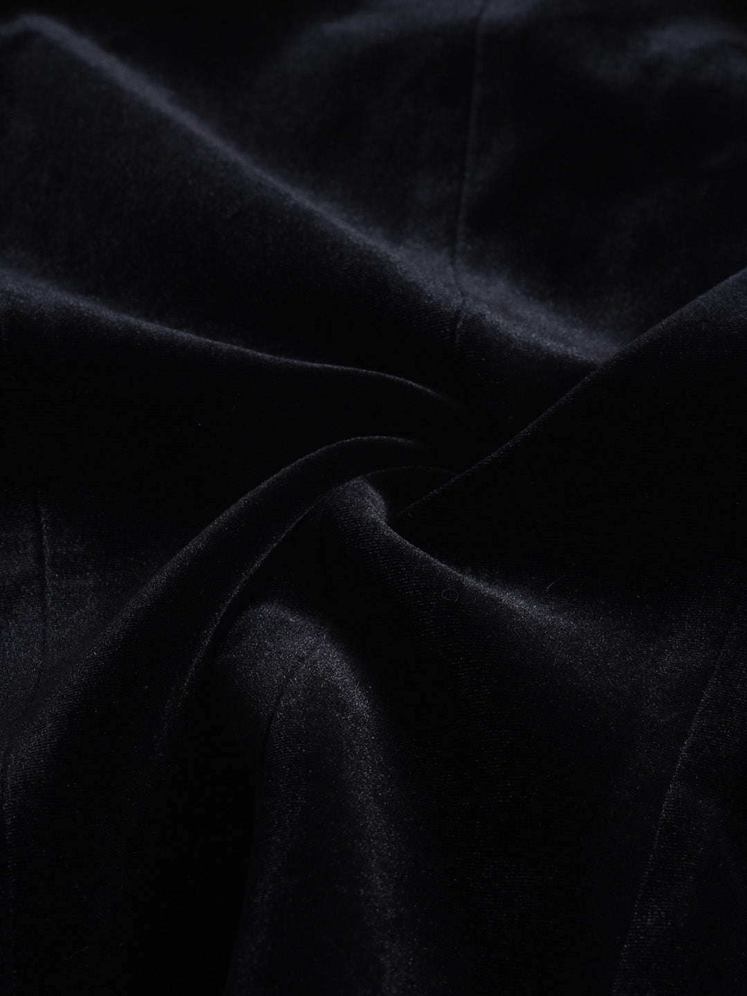 Adley Round Neck Velvet Jacket