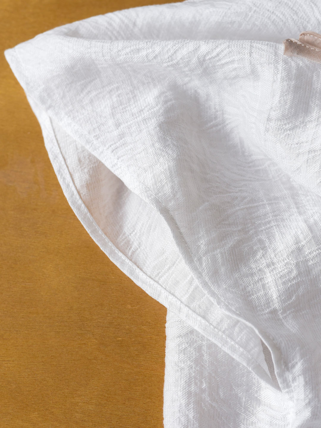 Selene Simple White Loose Blouse