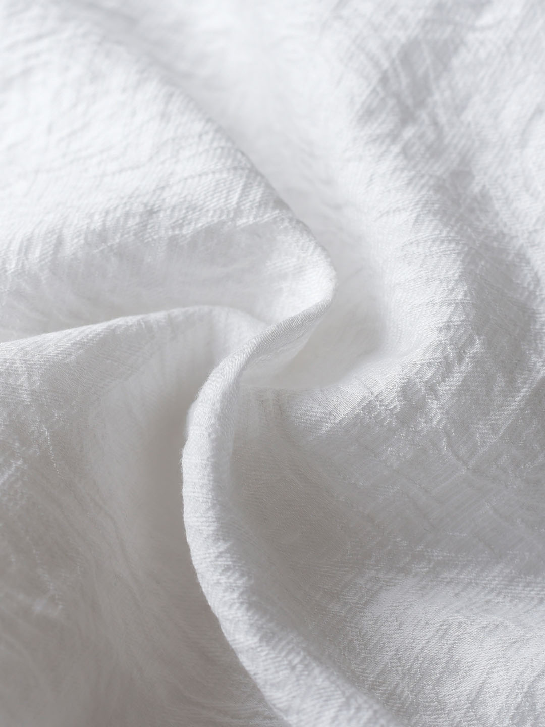 Selene Simple White Loose Blouse