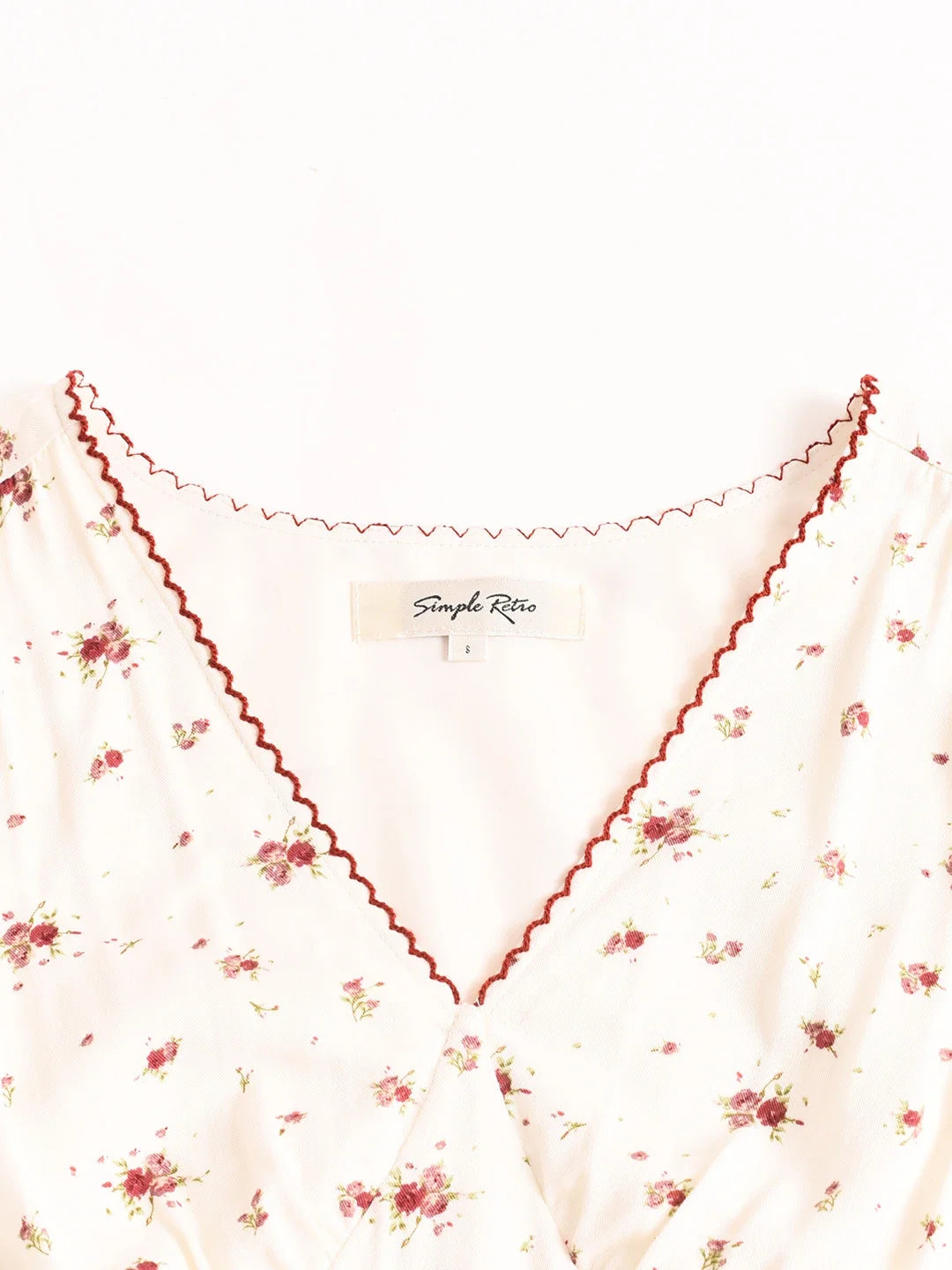【Final Sale】Salma V-Neck Floral Blouse