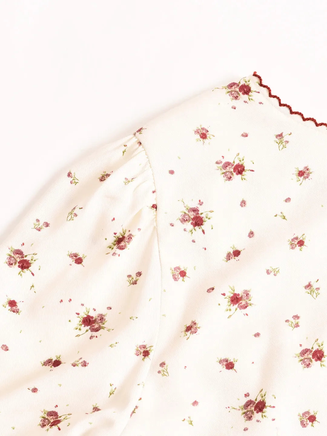 【Final Sale】Salma V-Neck Floral Blouse