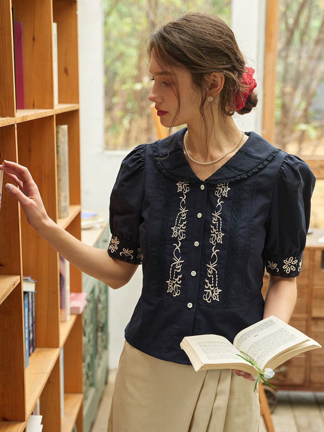 Laylah Peter Pan Collar Embroidered Blouse