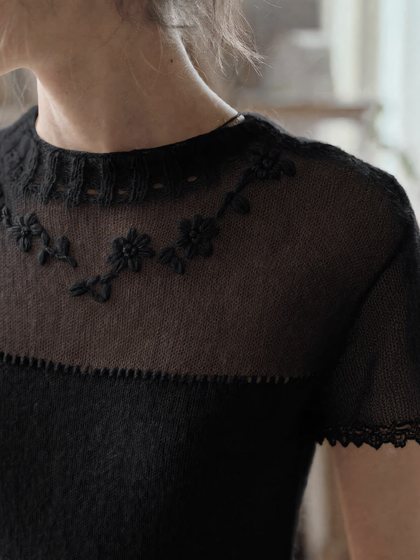 Ellianna Round Neck Lace Embroidery Knitwear