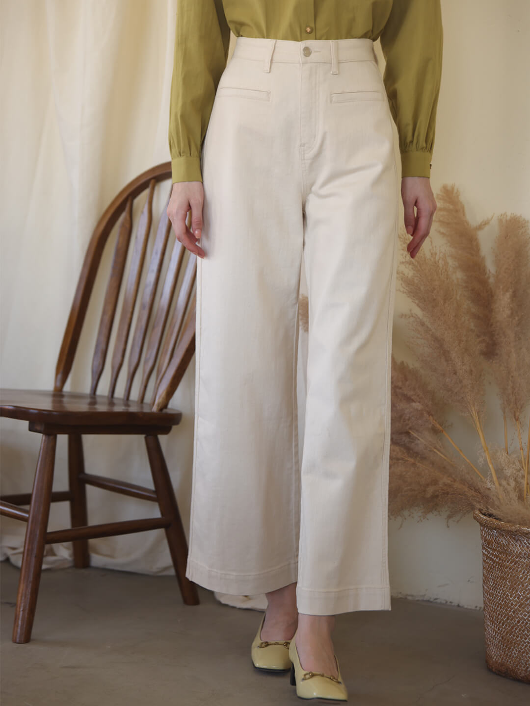 Felicia Vintage Inspired White Straight Jeans
