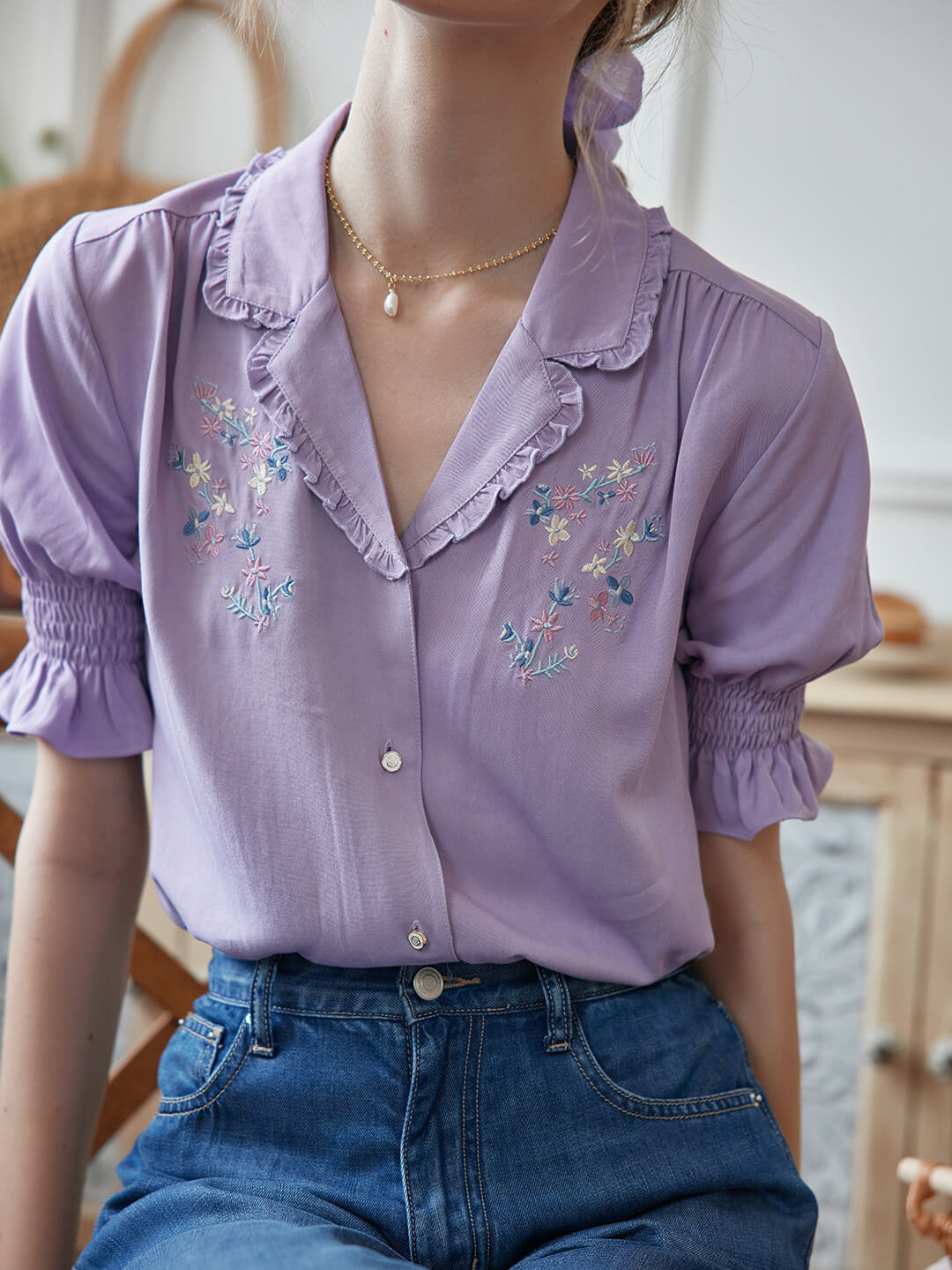 Alicia Floral Embroidery V-Neck Purple Blouse/SIMPLE RETRO