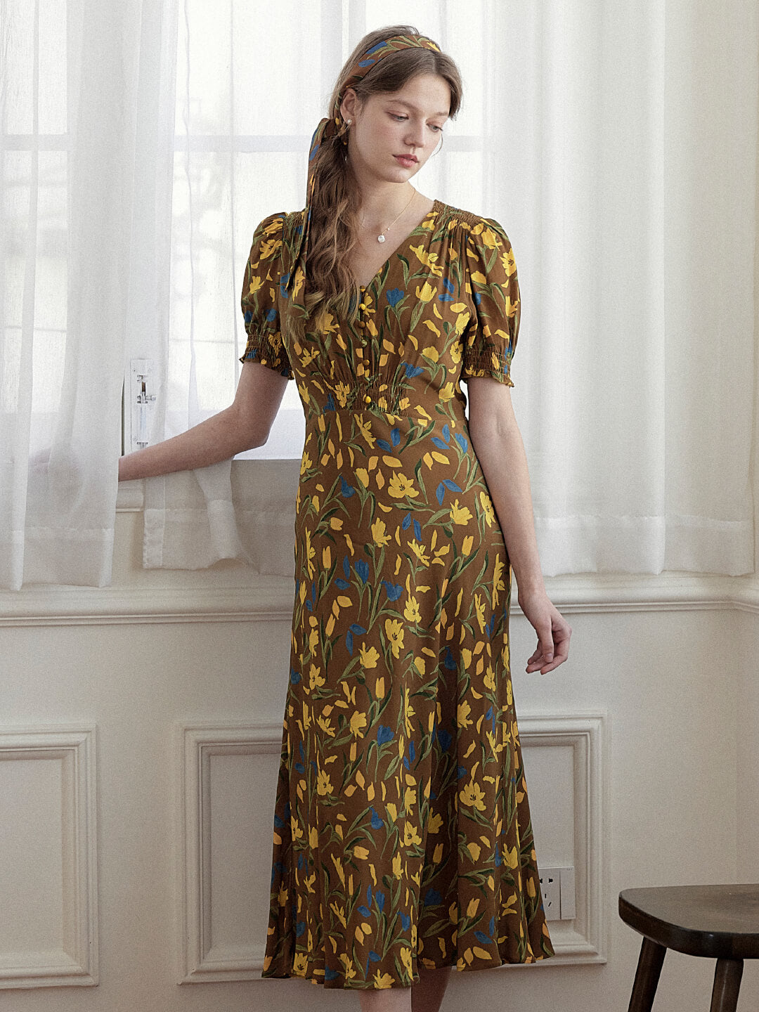 Bianca V-Neck Tulip Puff Sleeve Dress