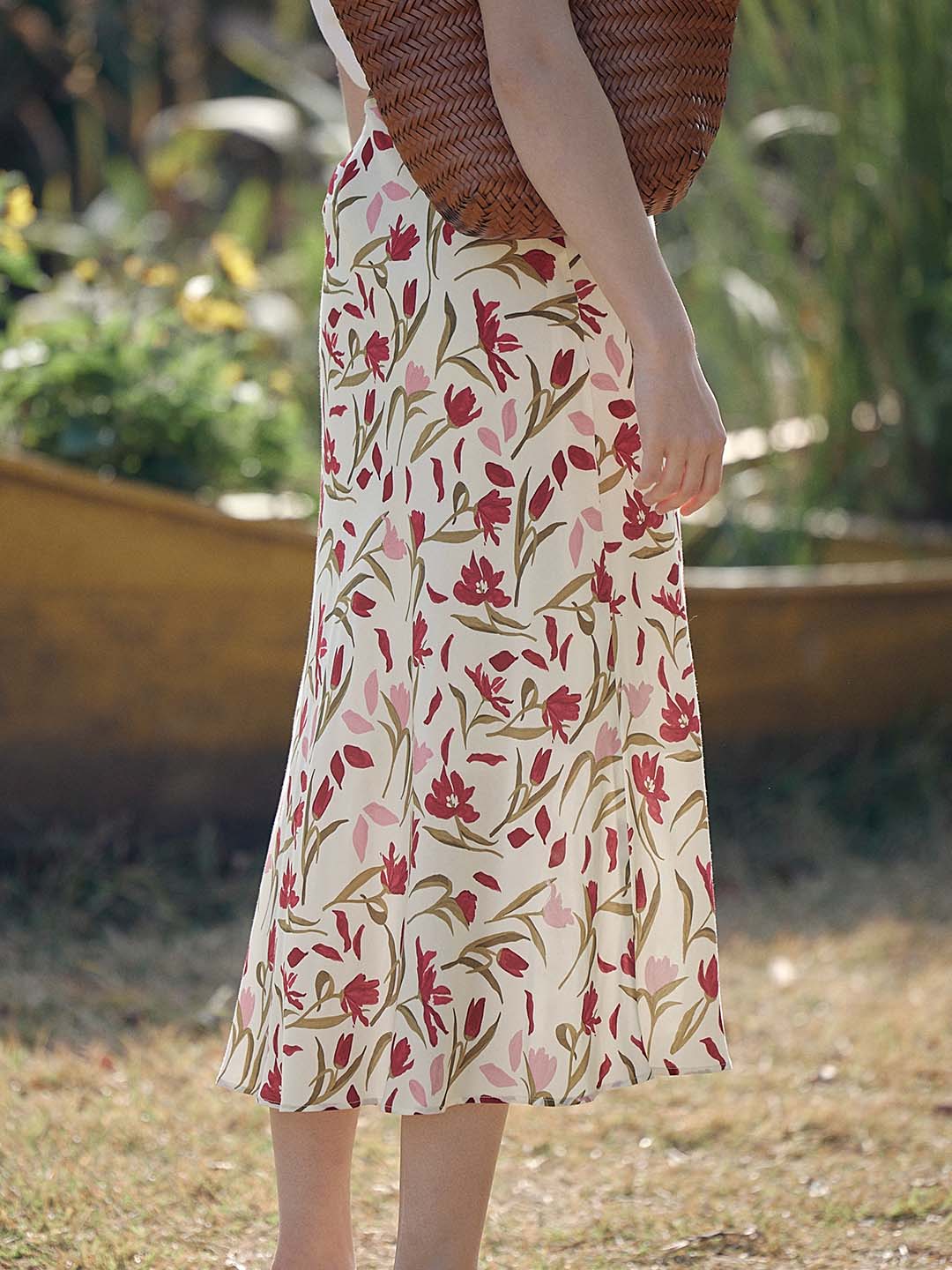 Yara Romantic Tulip Print Skirt
